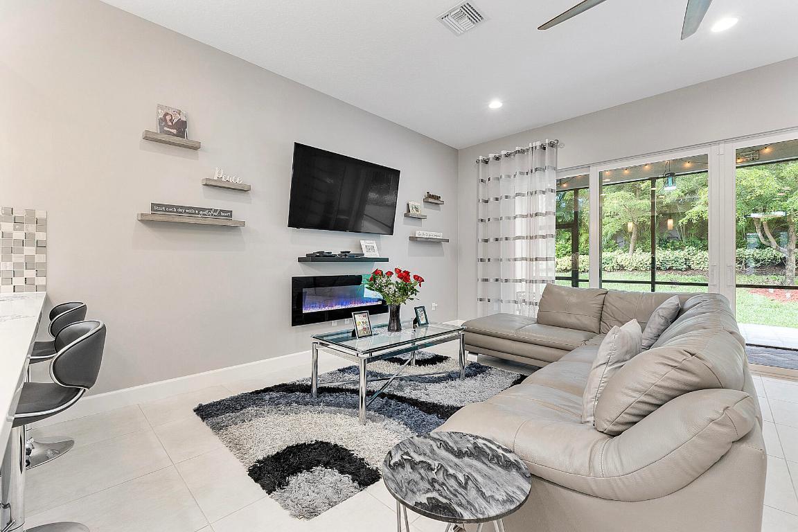 9319 Silver Shores Lane