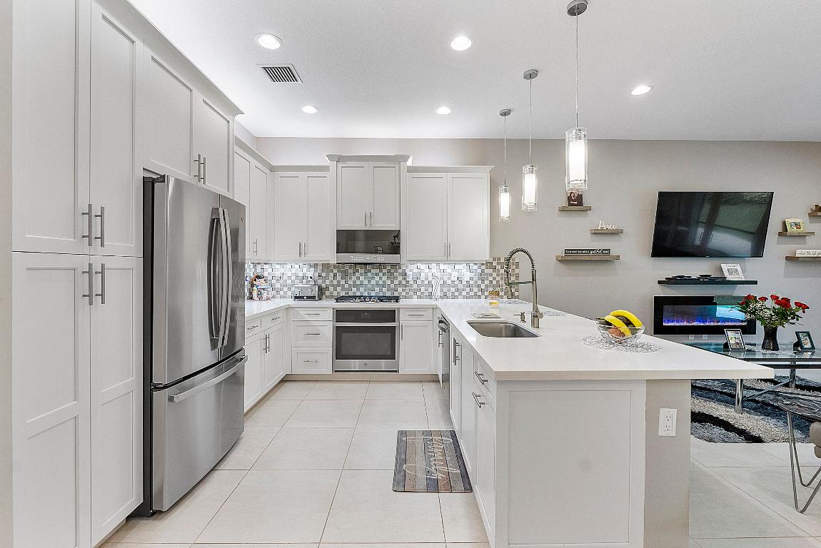 9319 Silver Shores Lane