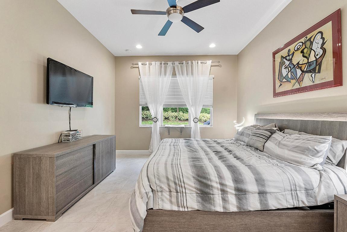 9319 Silver Shores Lane