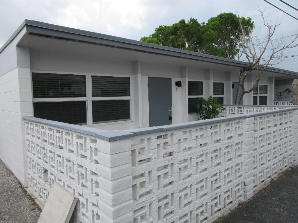 1238 17th Avenue N 3