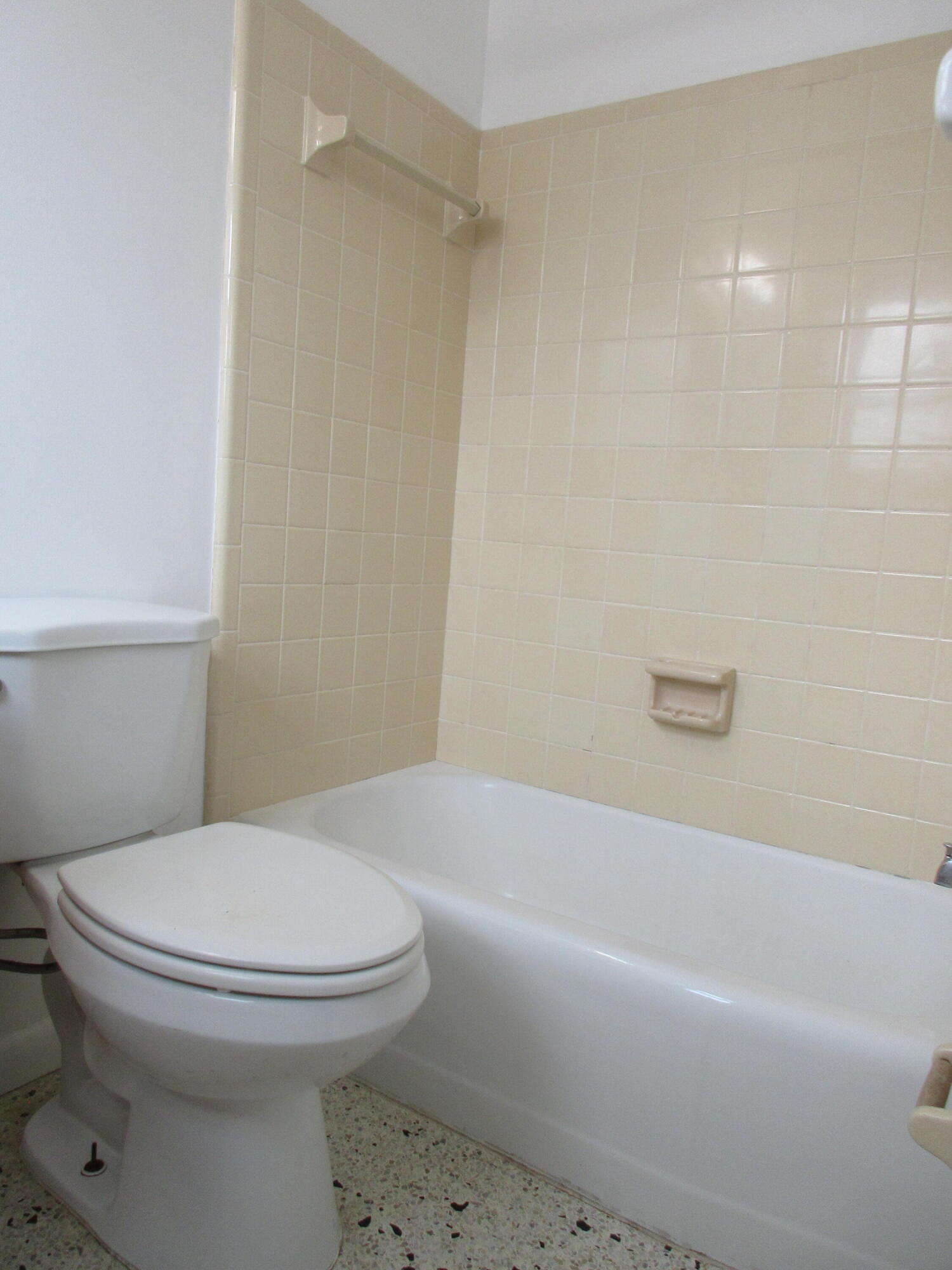 1238 17th Avenue N 3