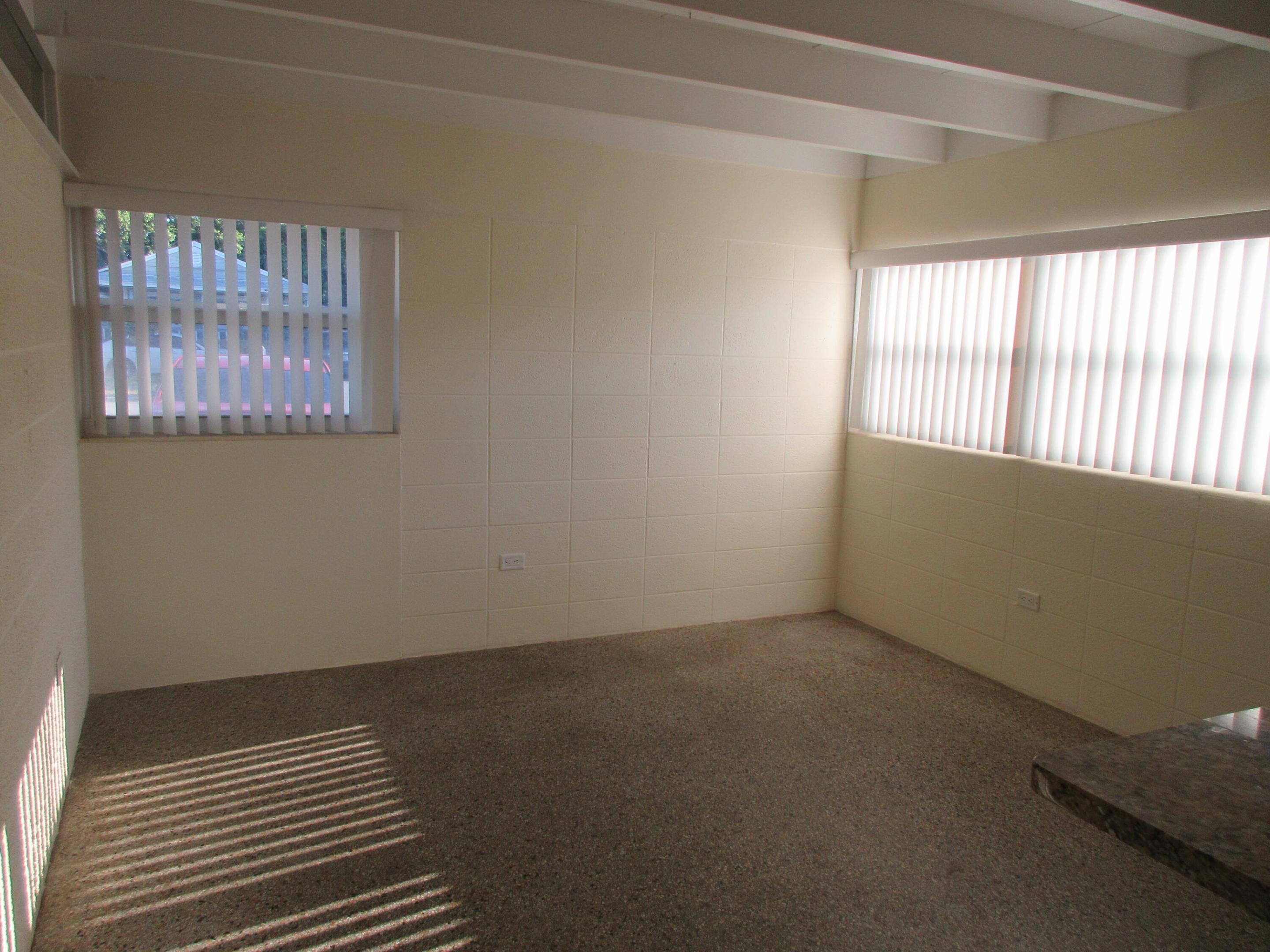 1234 17th Avenue N 1