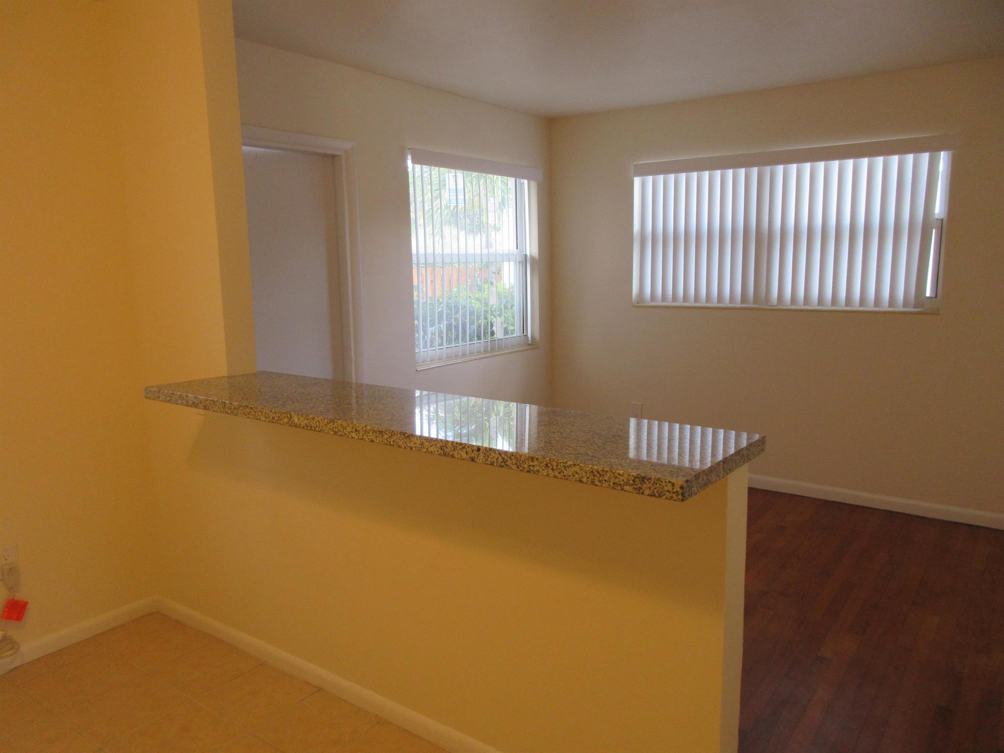 1238 17th Avenue N 2