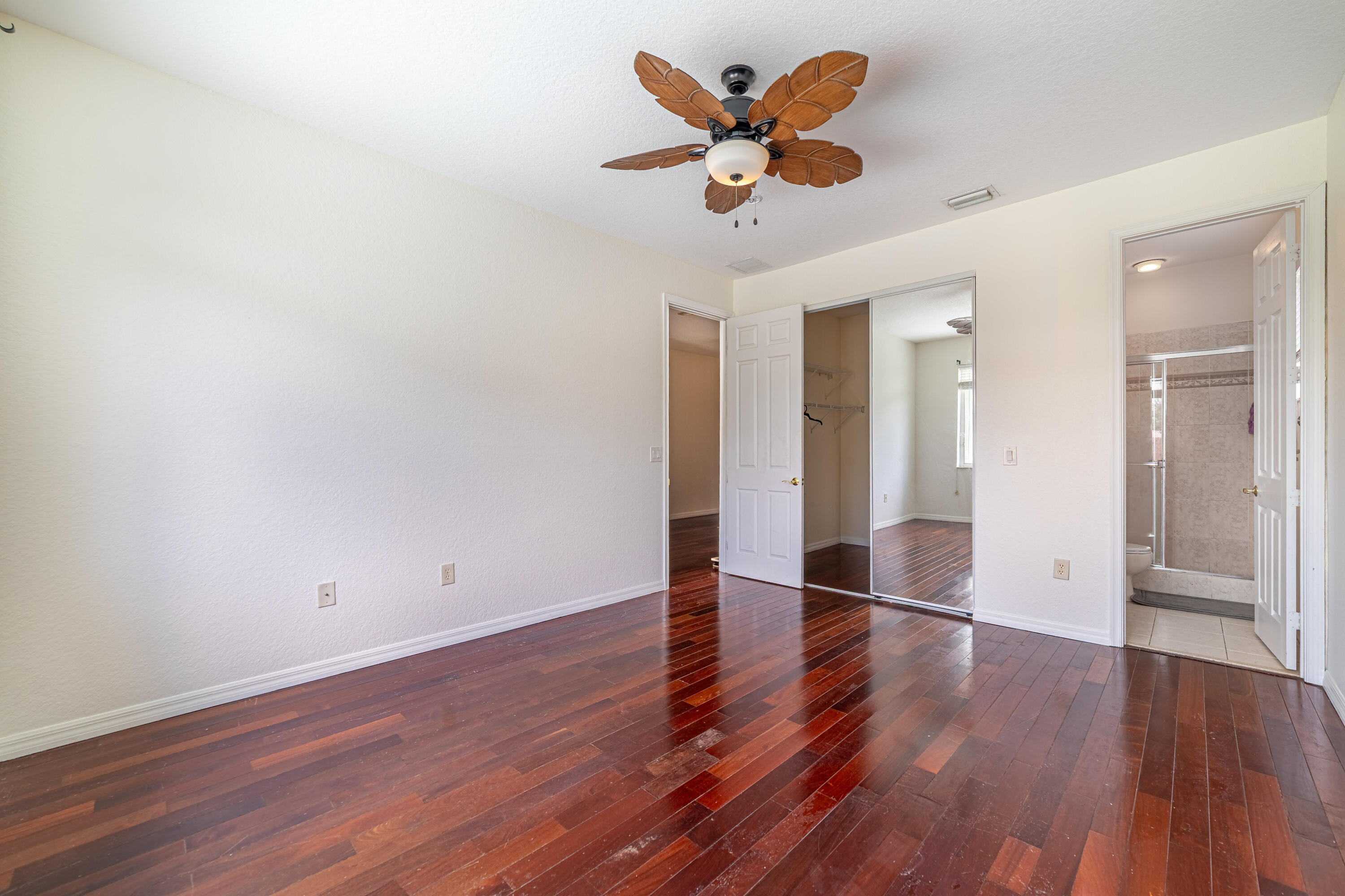 132 Catania Way