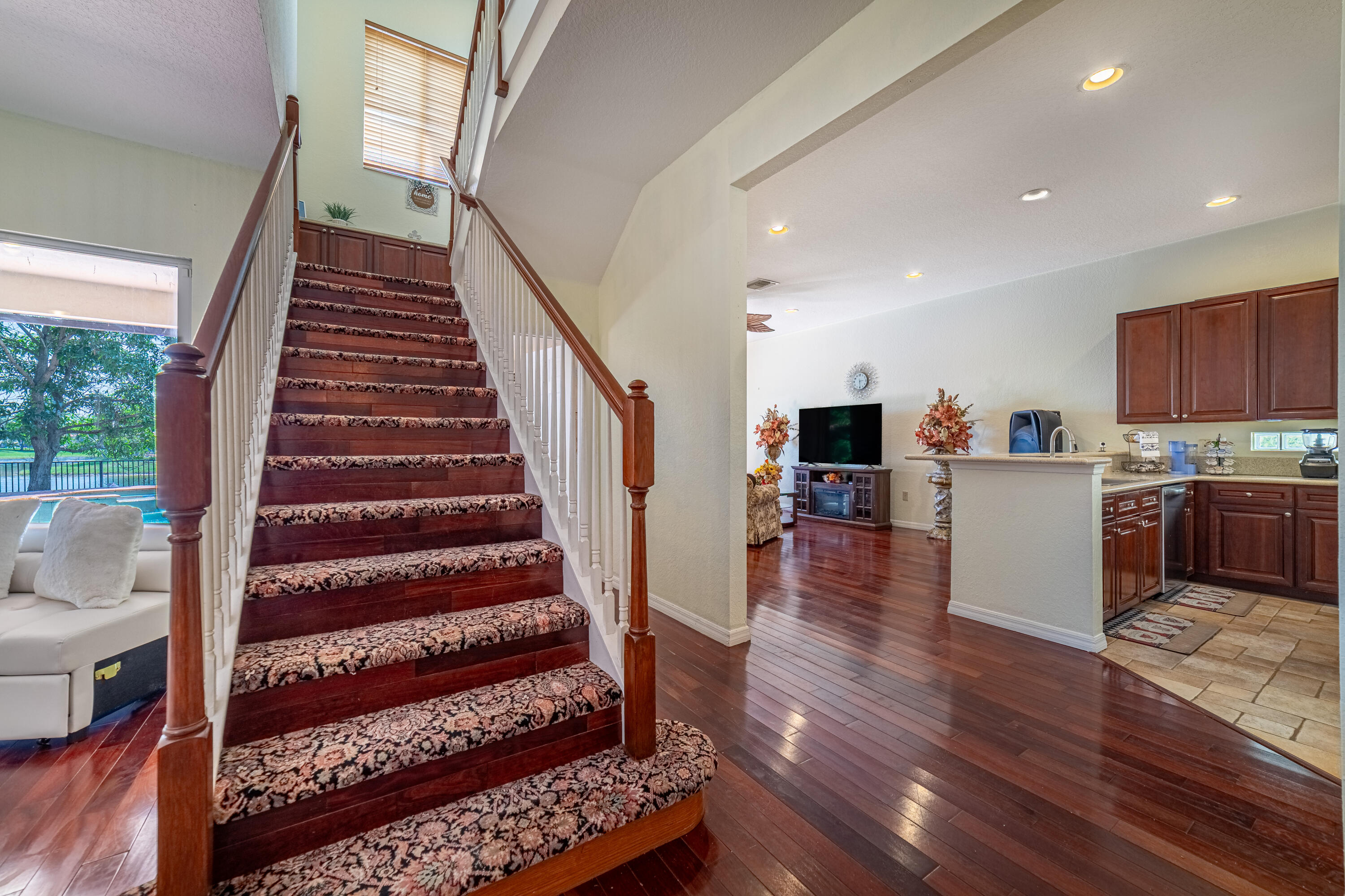 132 Catania Way