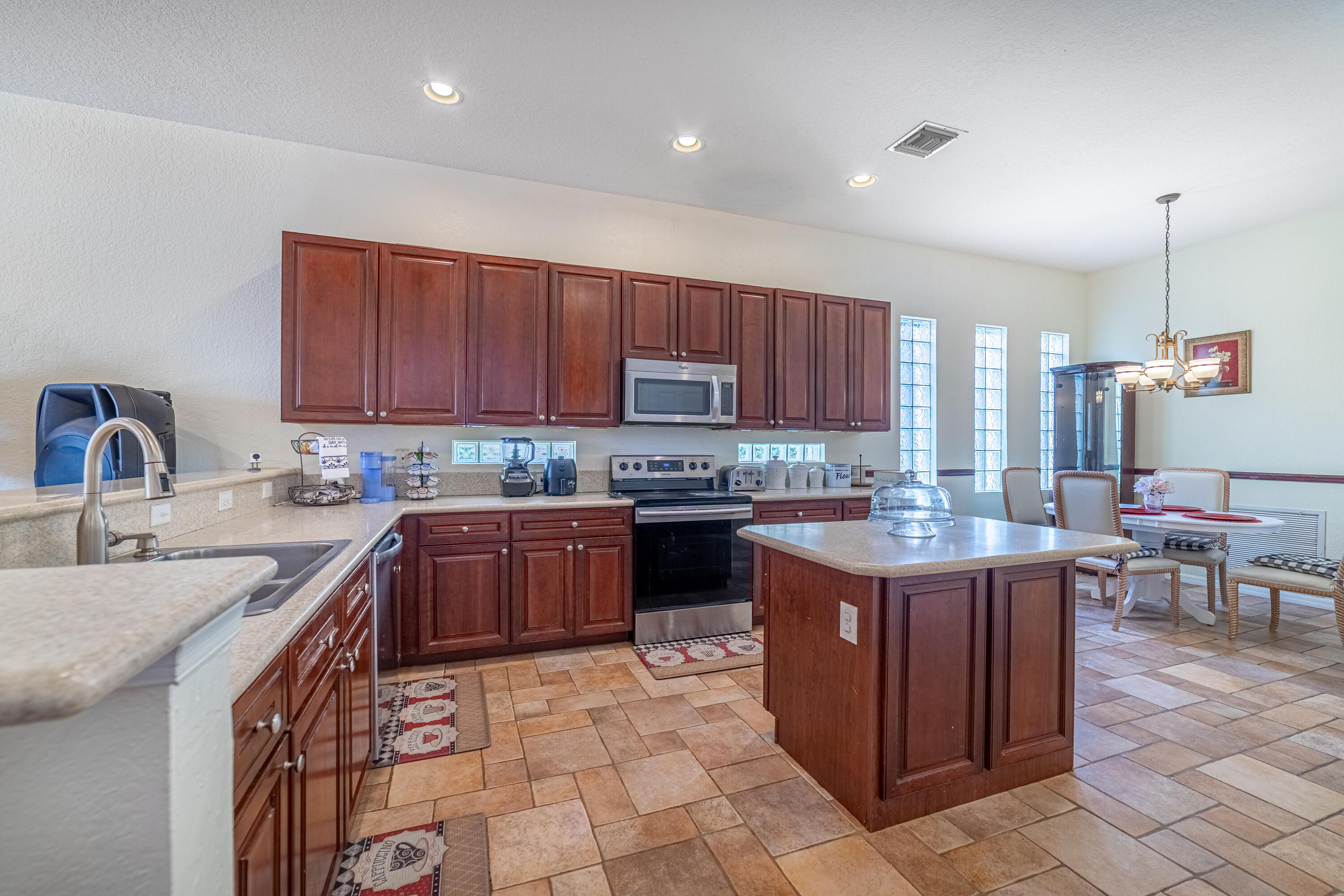 132 Catania Way