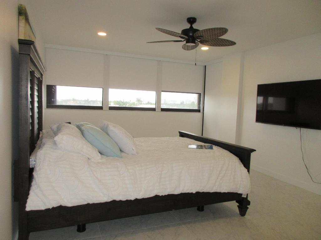 859 Jeffery Street 5040