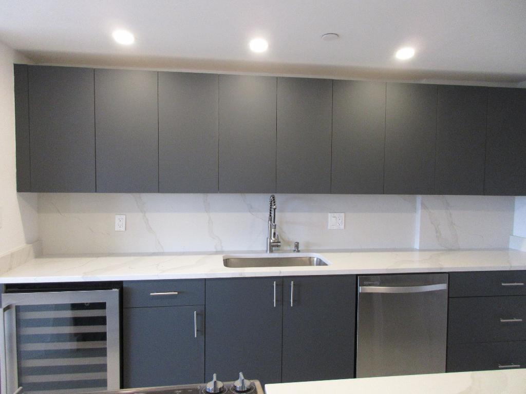 859 Jeffery Street 5040