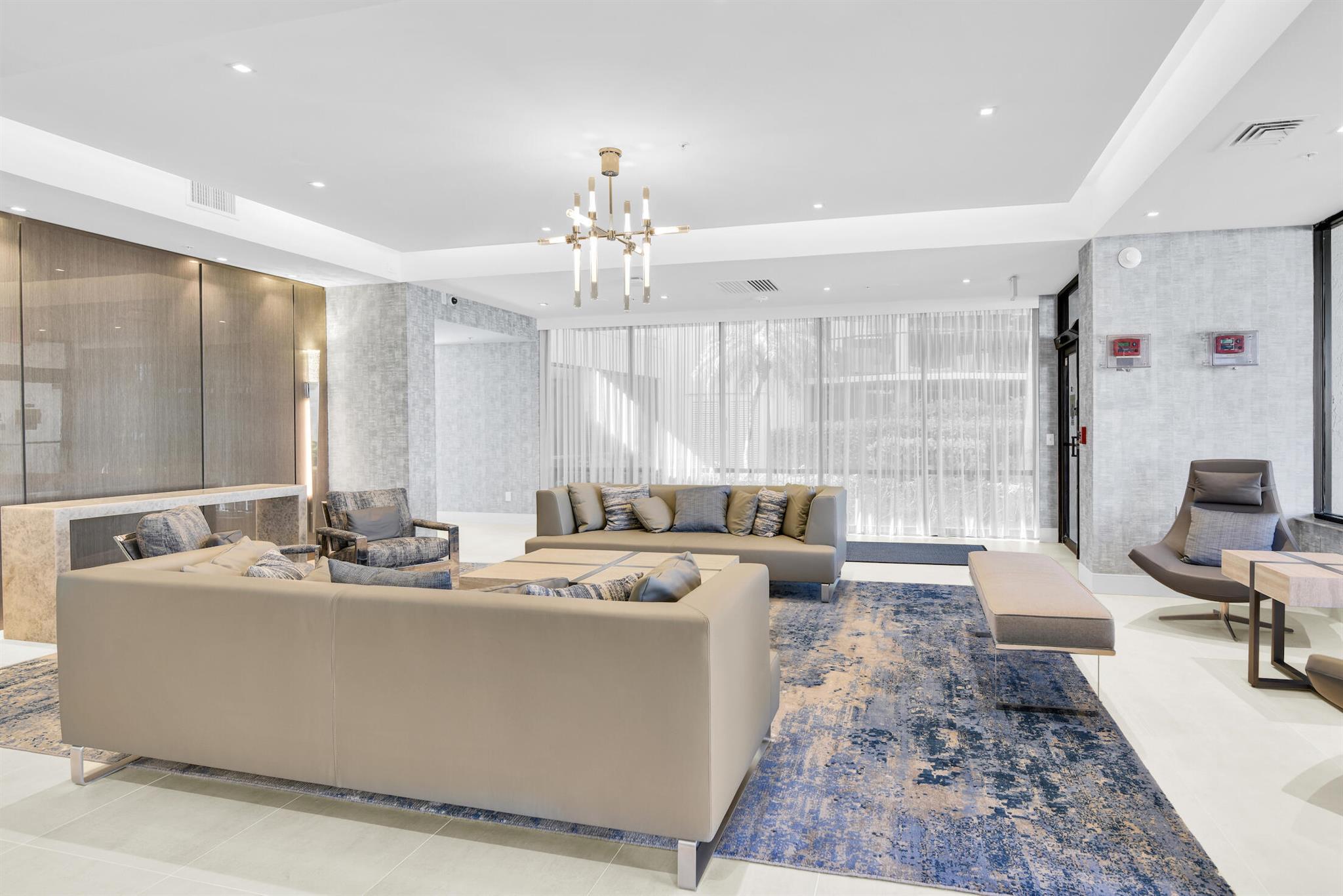 859 Jeffery Street 5040