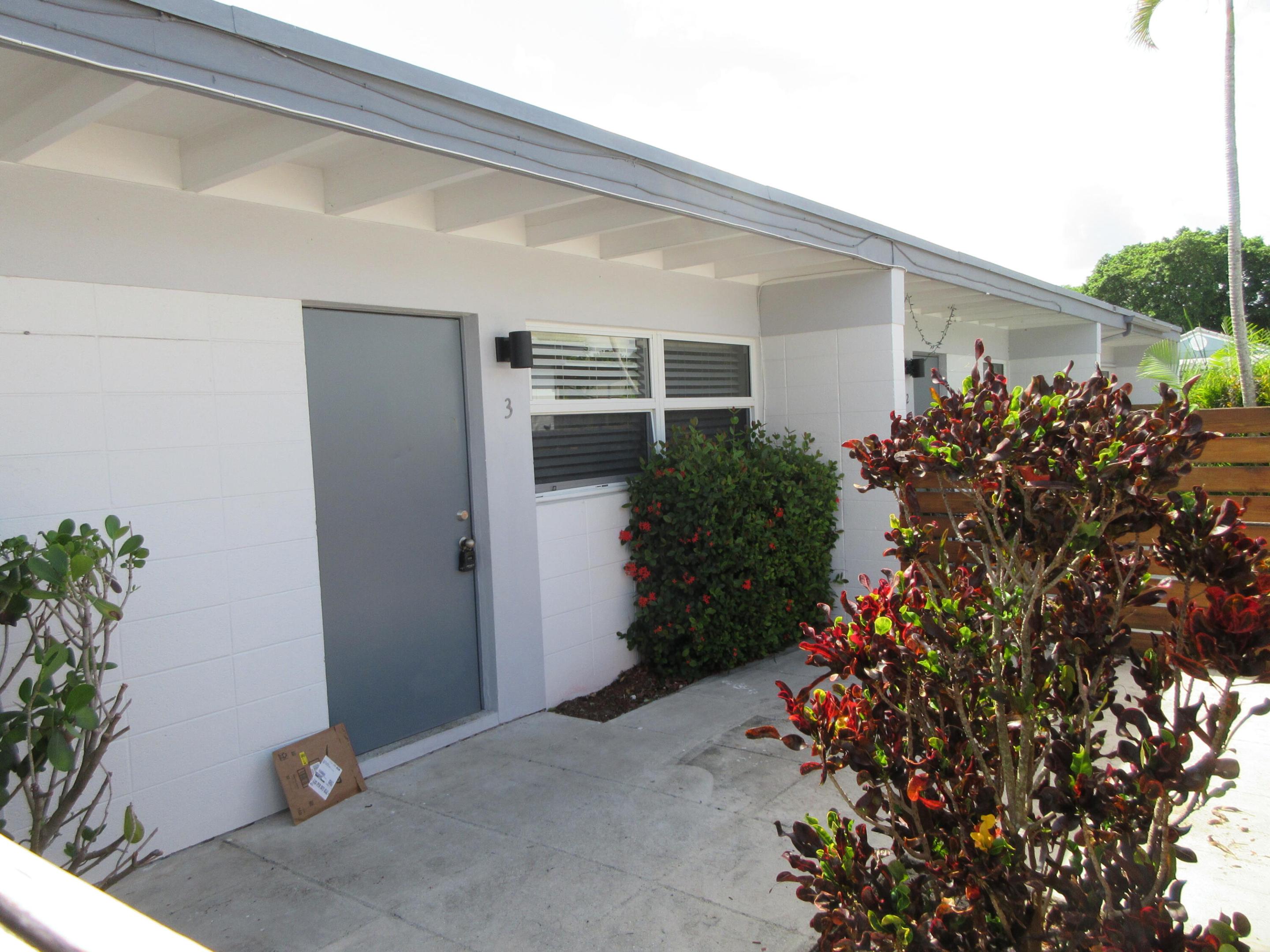 1234 17th Avenue N 3