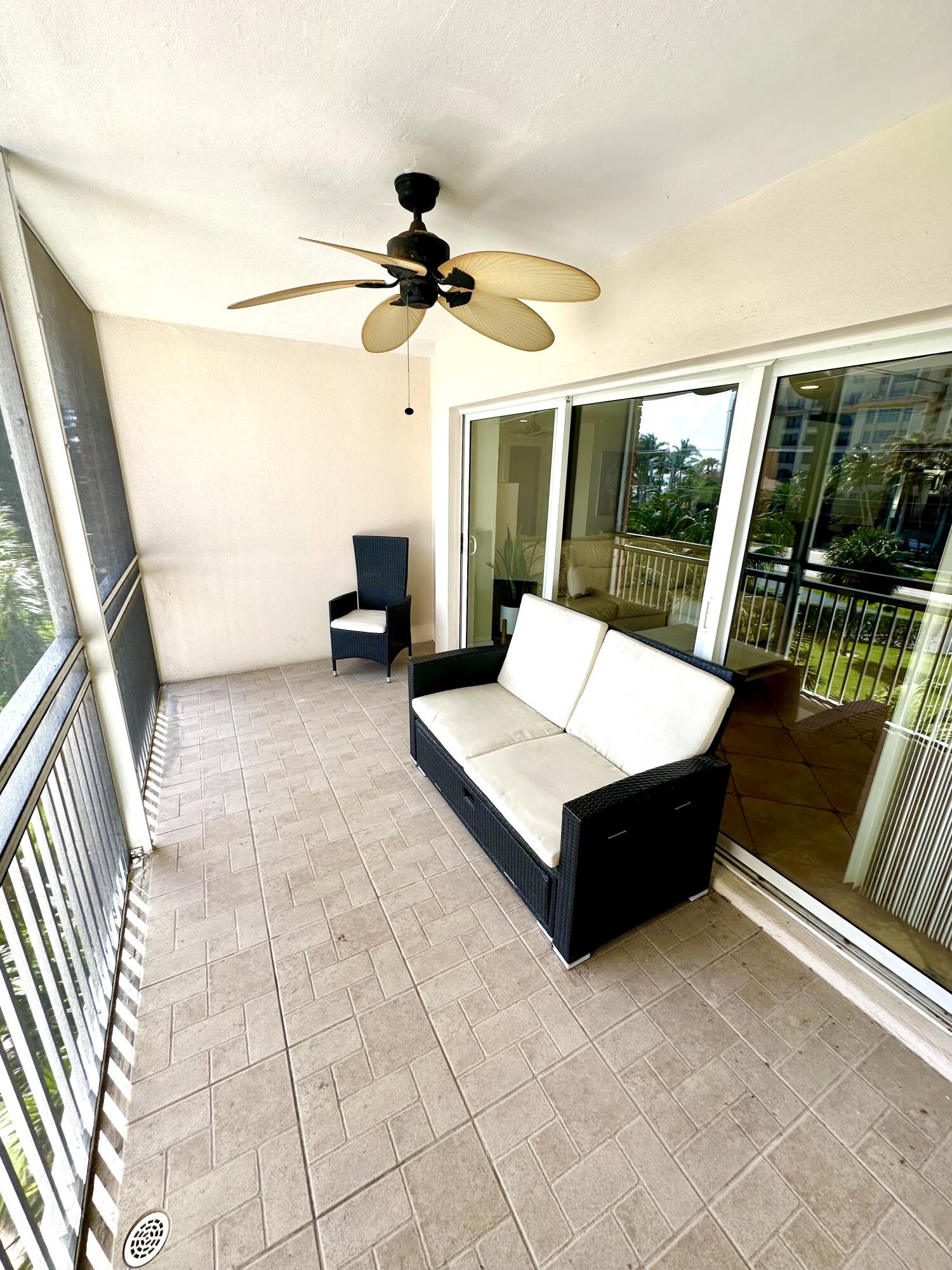 2501 S Ocean Boulevard 3040