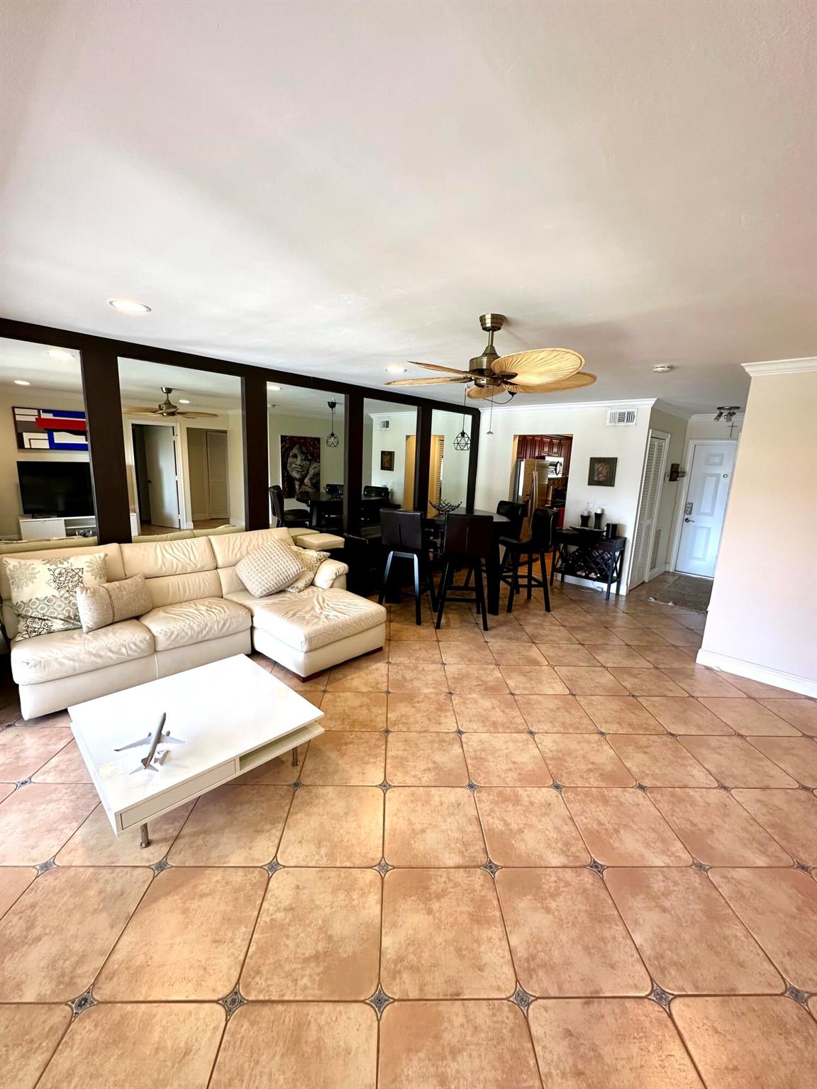 2501 S Ocean Boulevard 3040