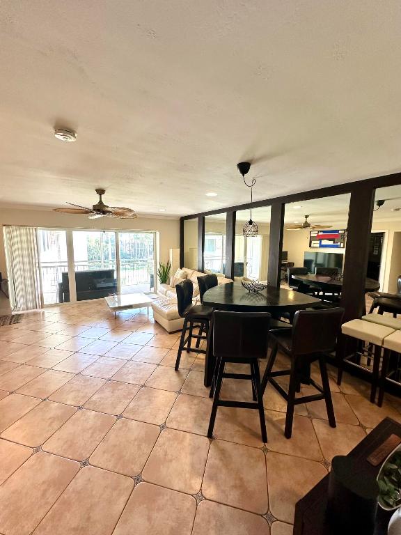 2501 S Ocean Boulevard 3040