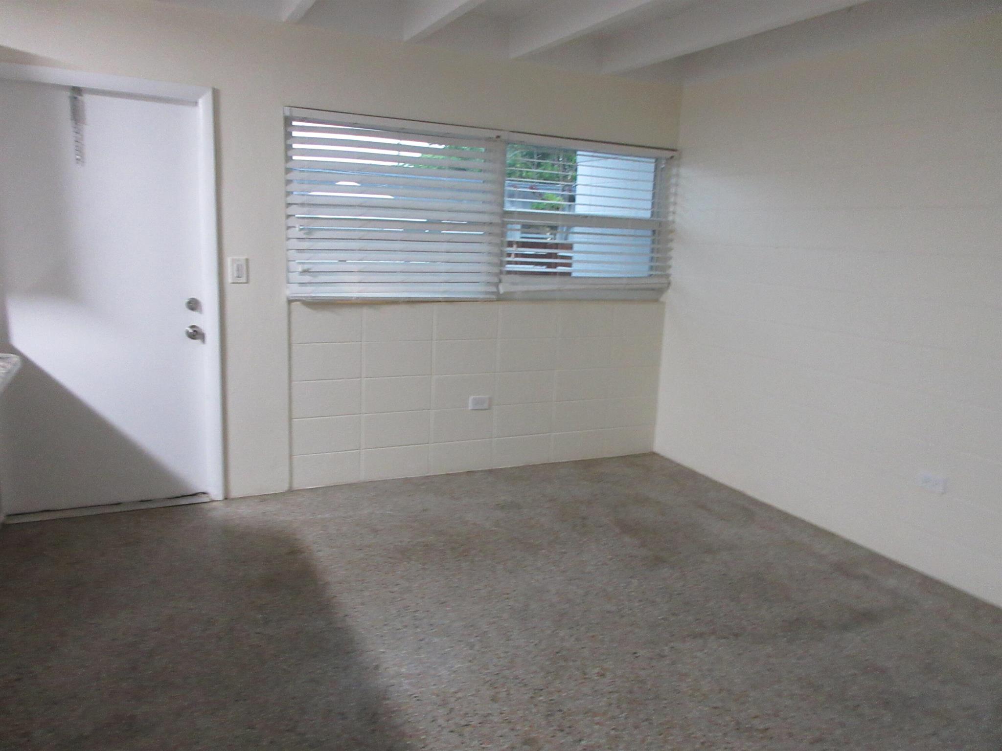 1234 17th Avenue N 4