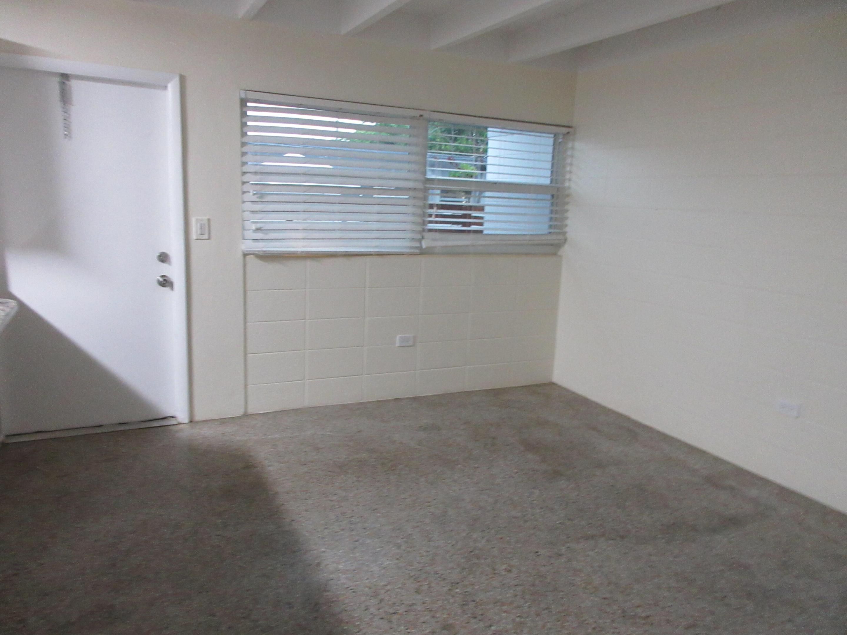 1234 17th Avenue N 4