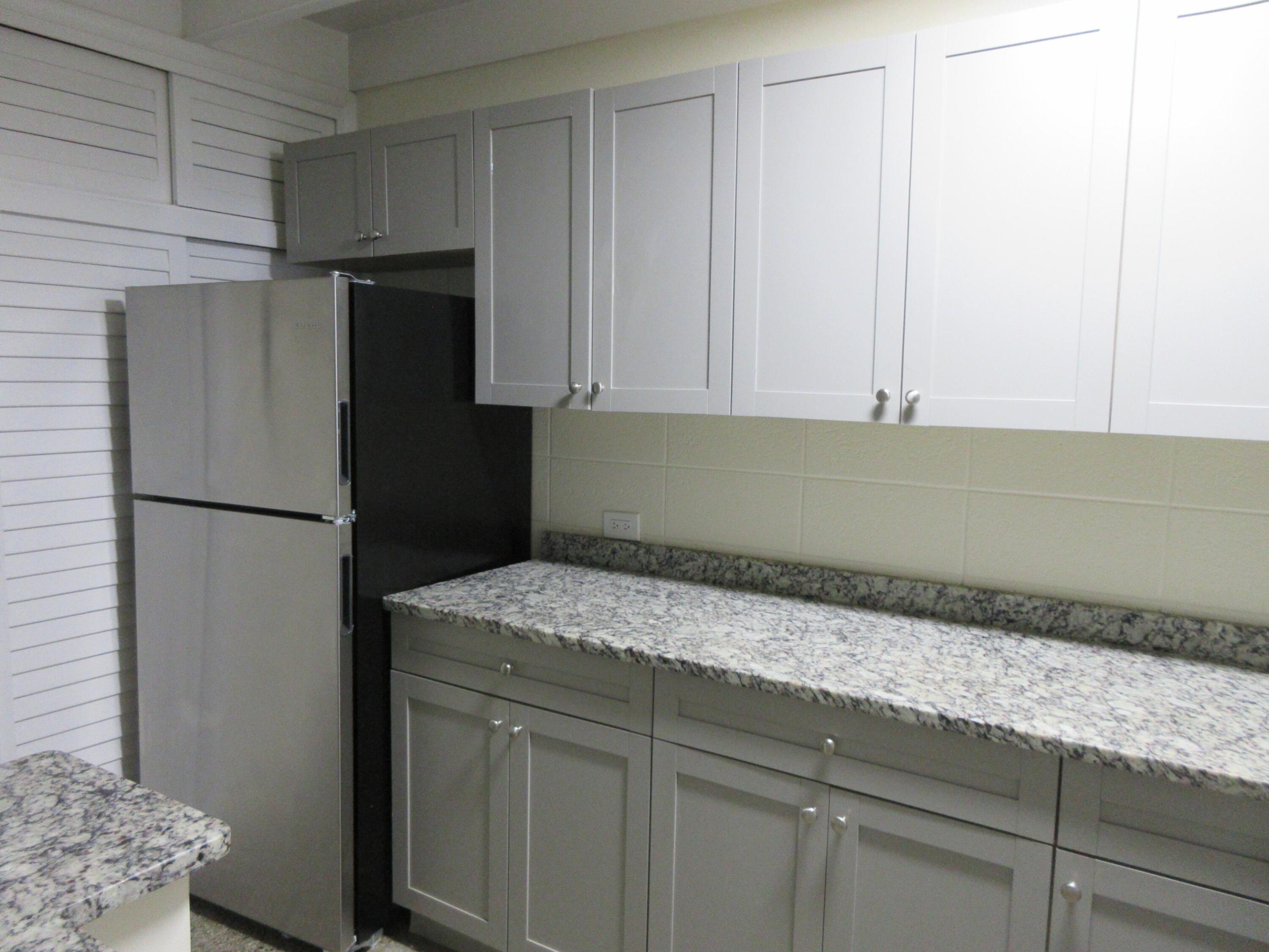 1234 17th Avenue N 4