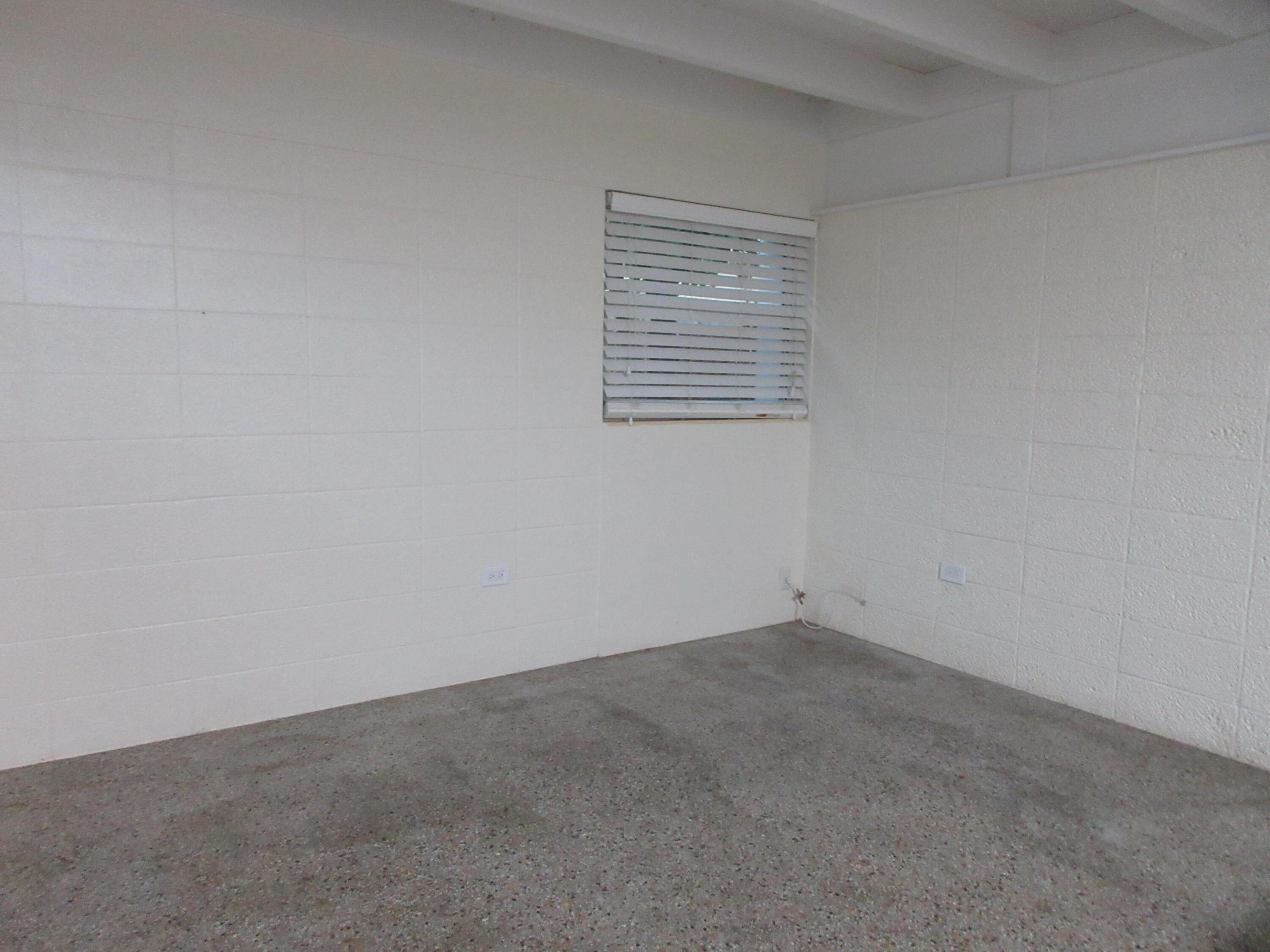 1234 17th Avenue N 4