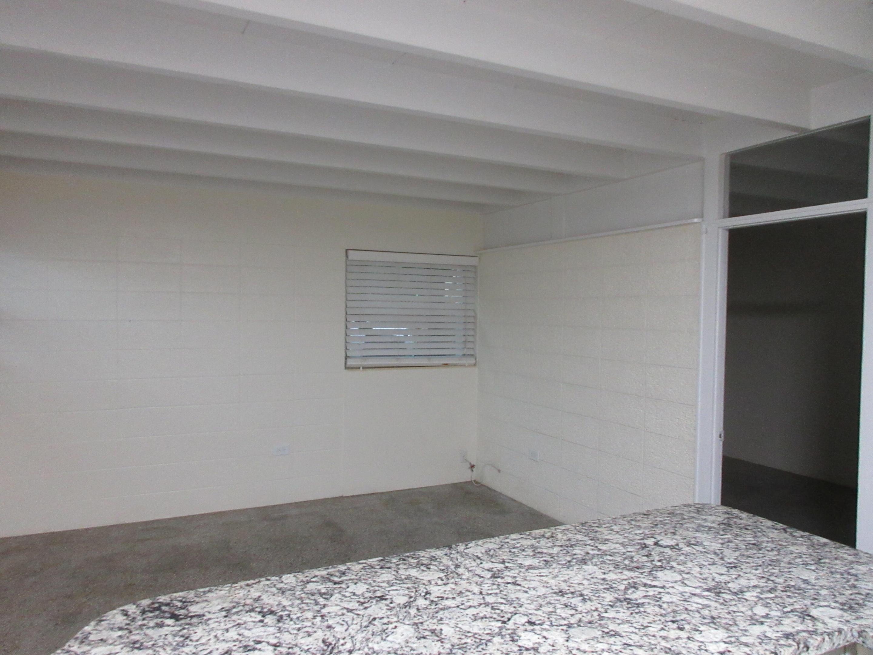 1234 17th Avenue N 4