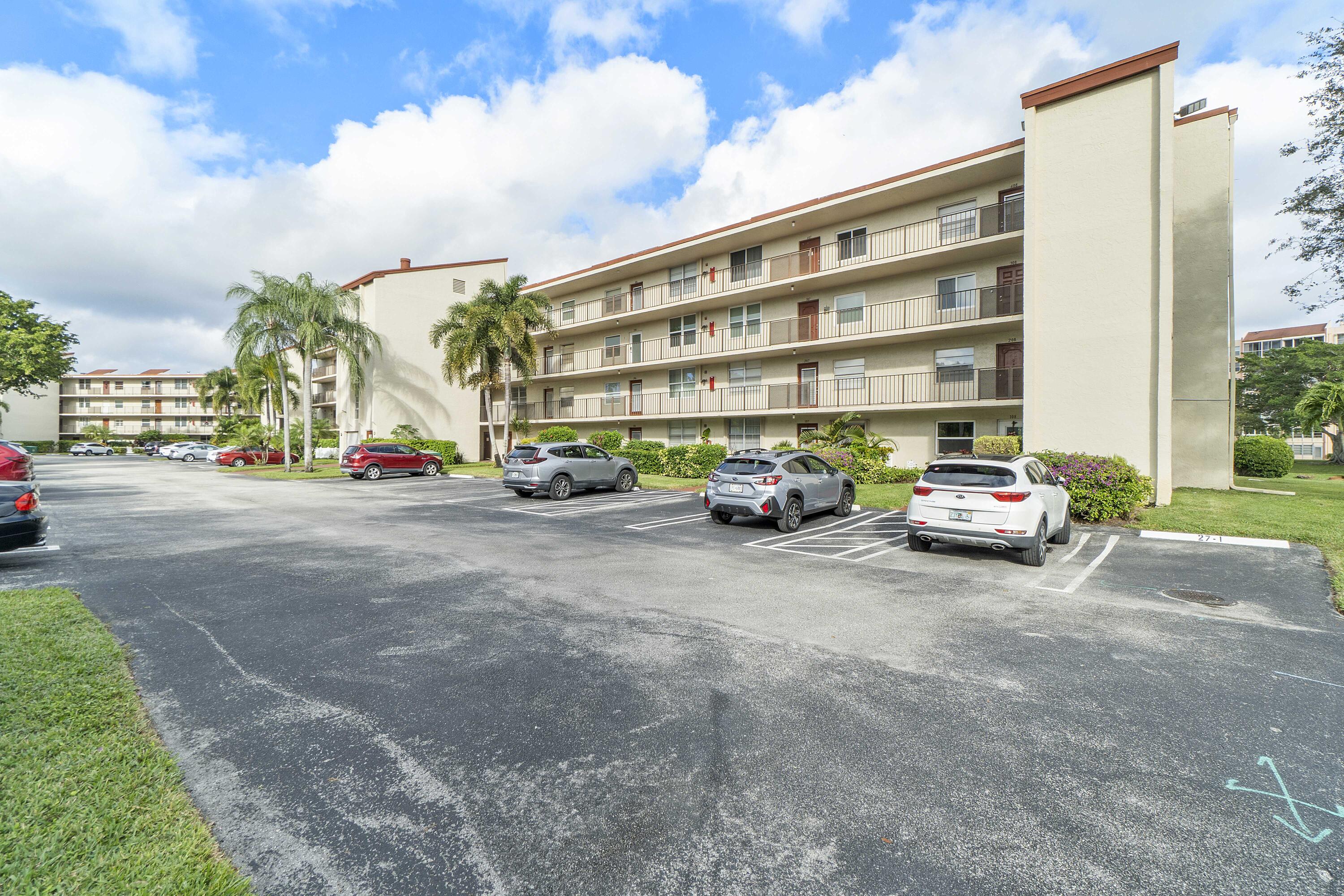 27 Abbey Lane 306