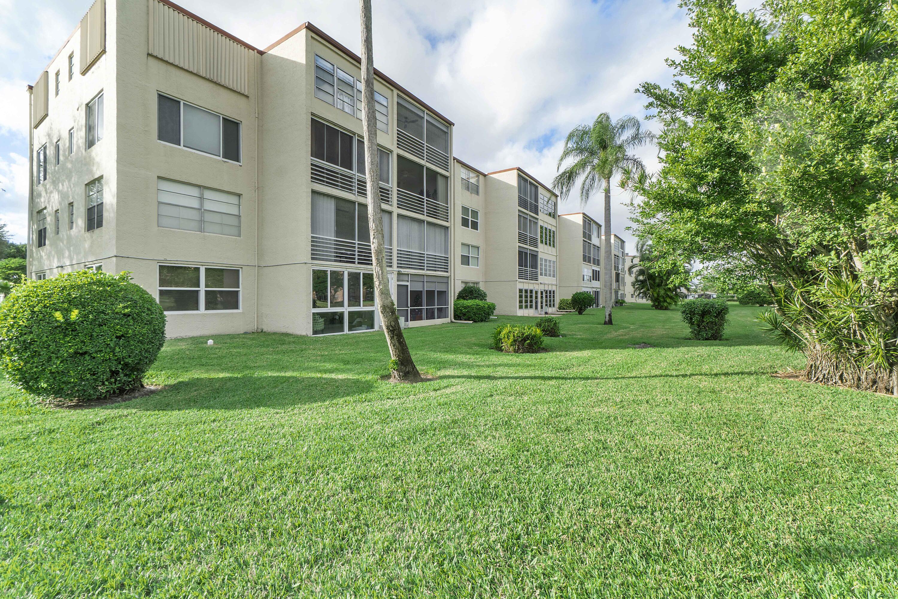 27 Abbey Lane 306