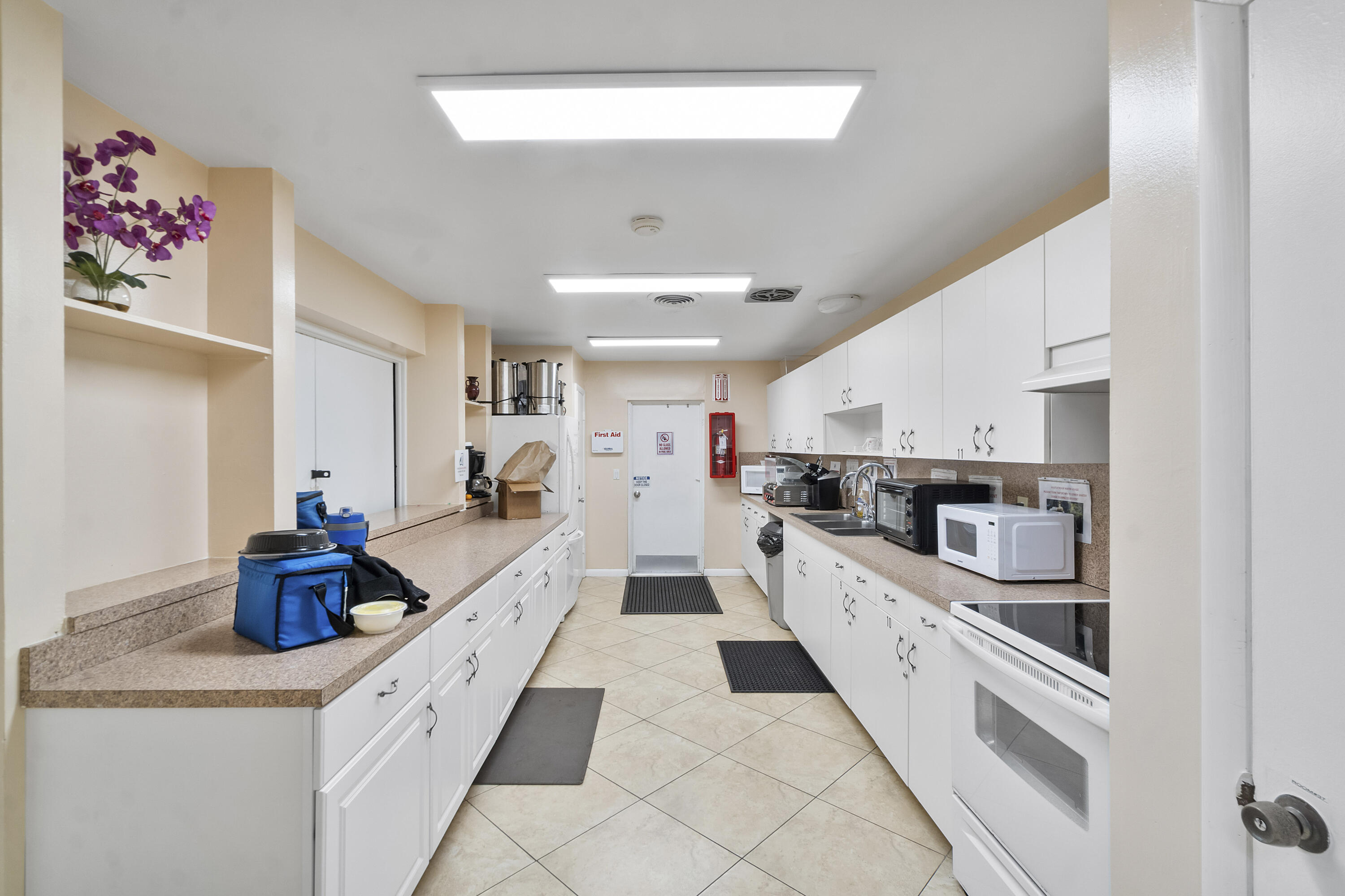 27 Abbey Lane 306