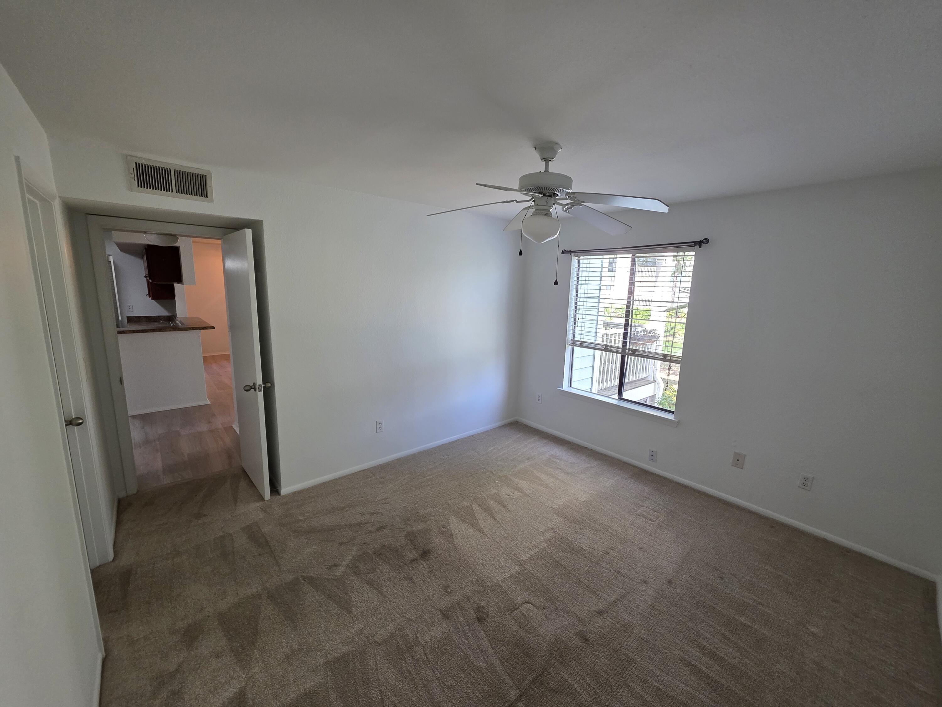 1481 Center Street # 405