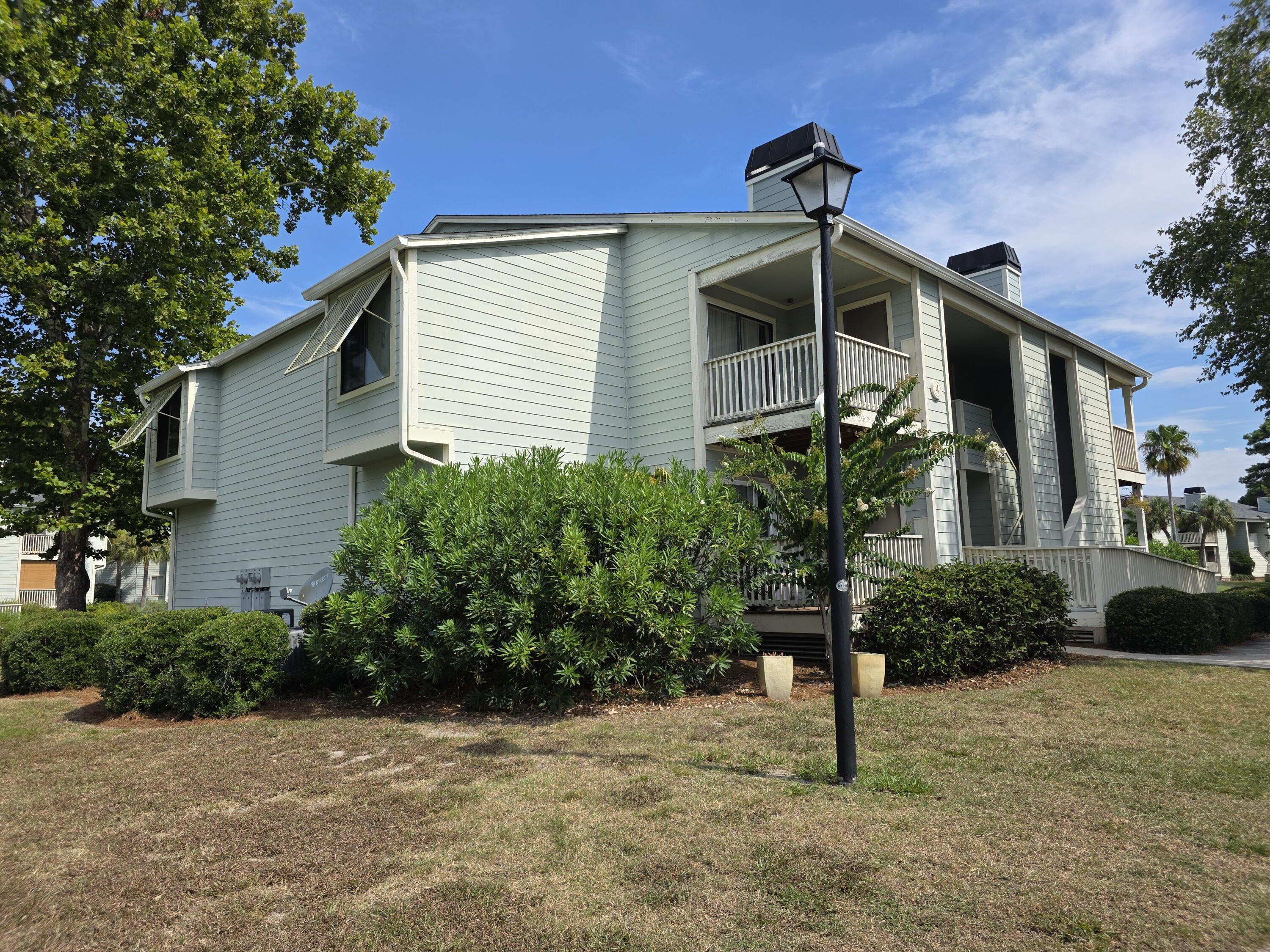 1481 Center Street # 405