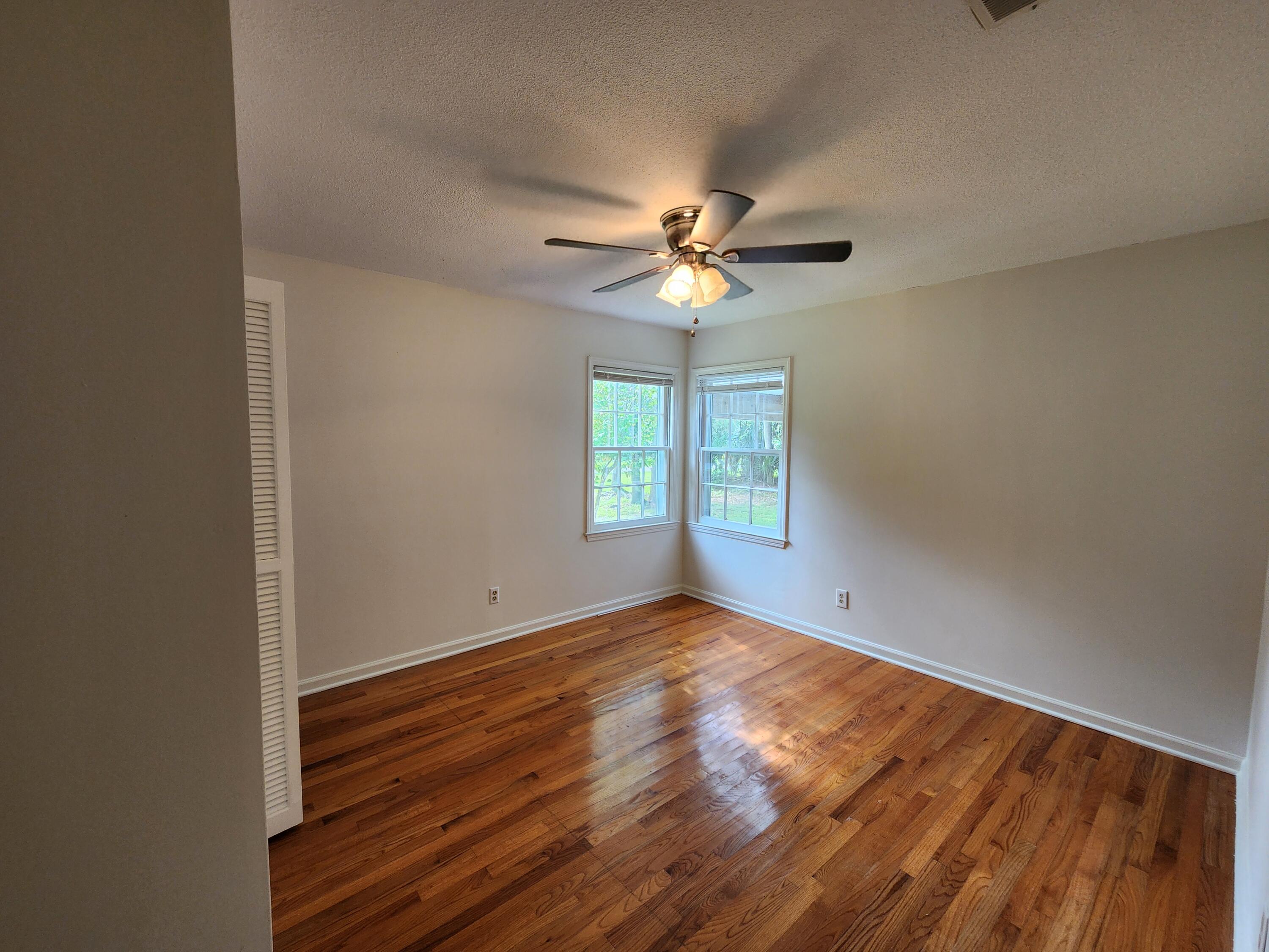 3 Chapman Avenue