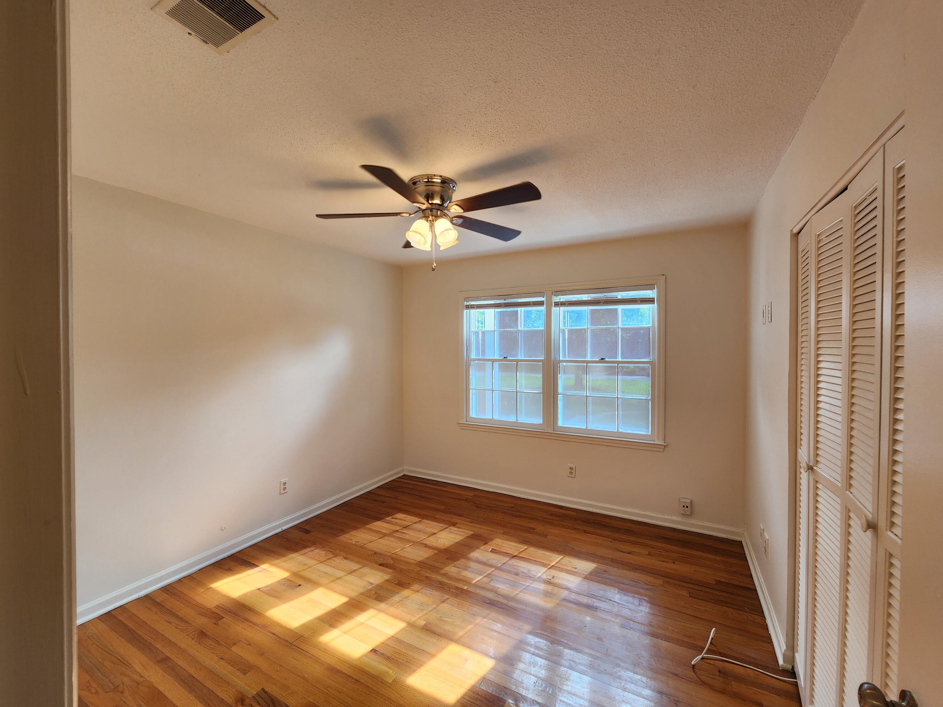 3 Chapman Avenue