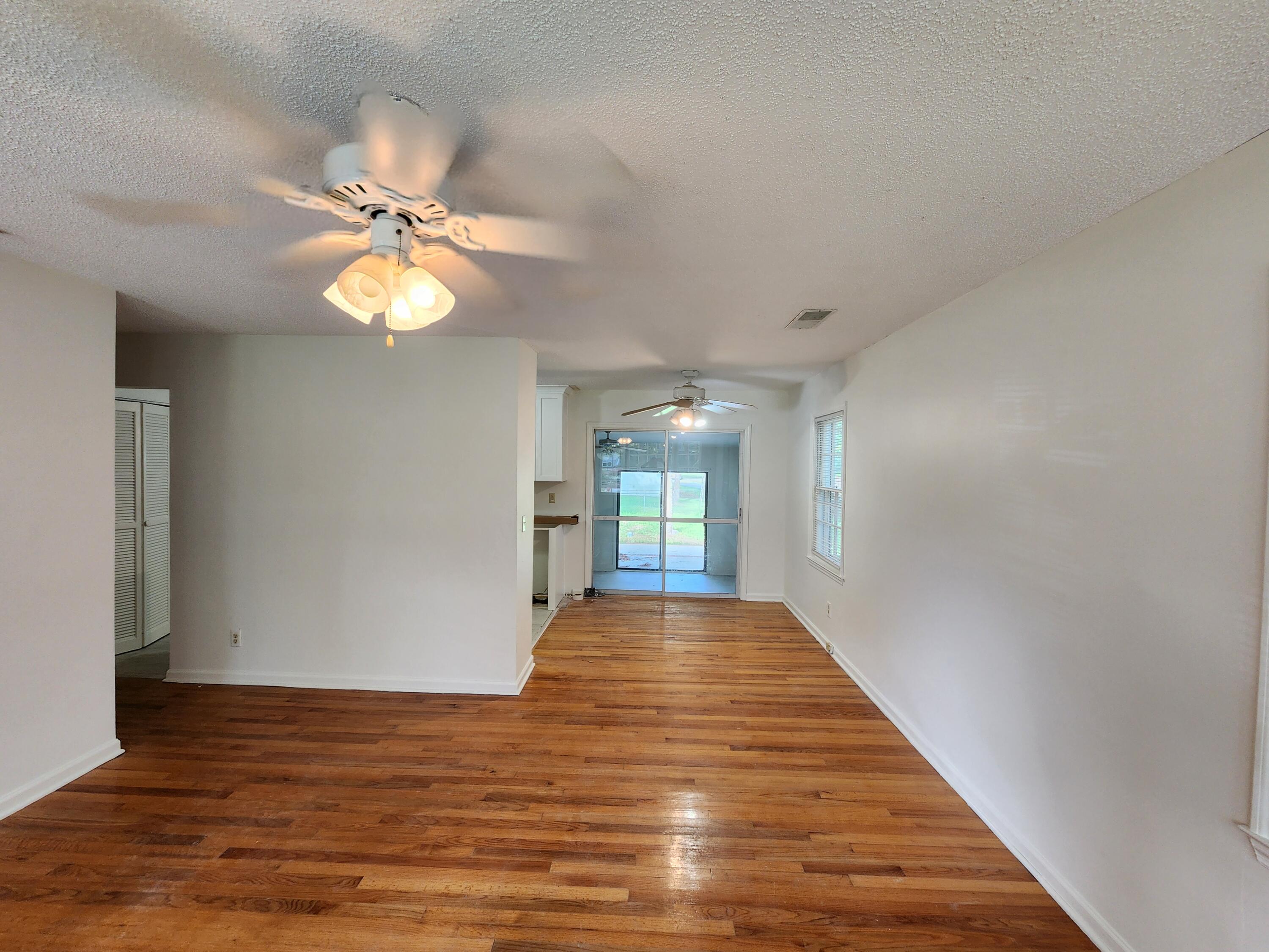 3 Chapman Avenue