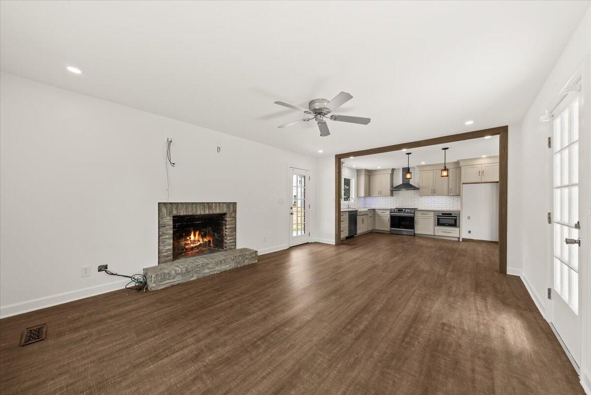 912 Kincade Drive