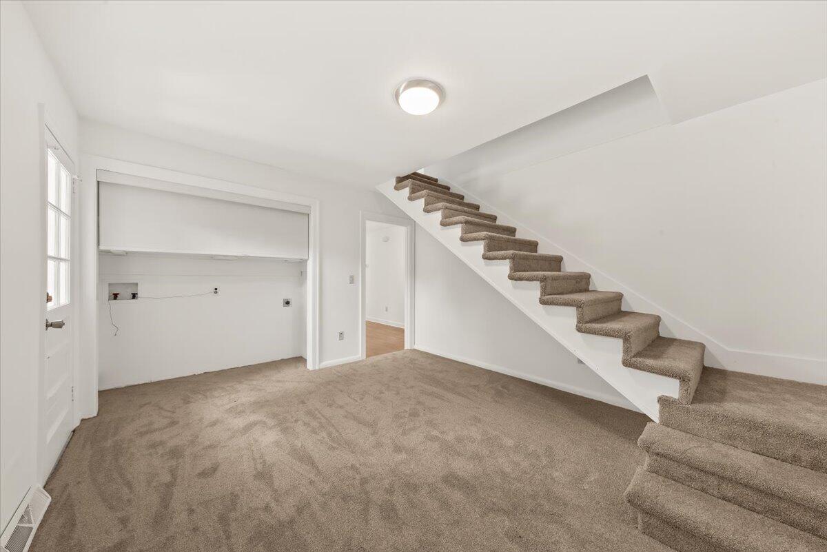 912 Kincade Drive