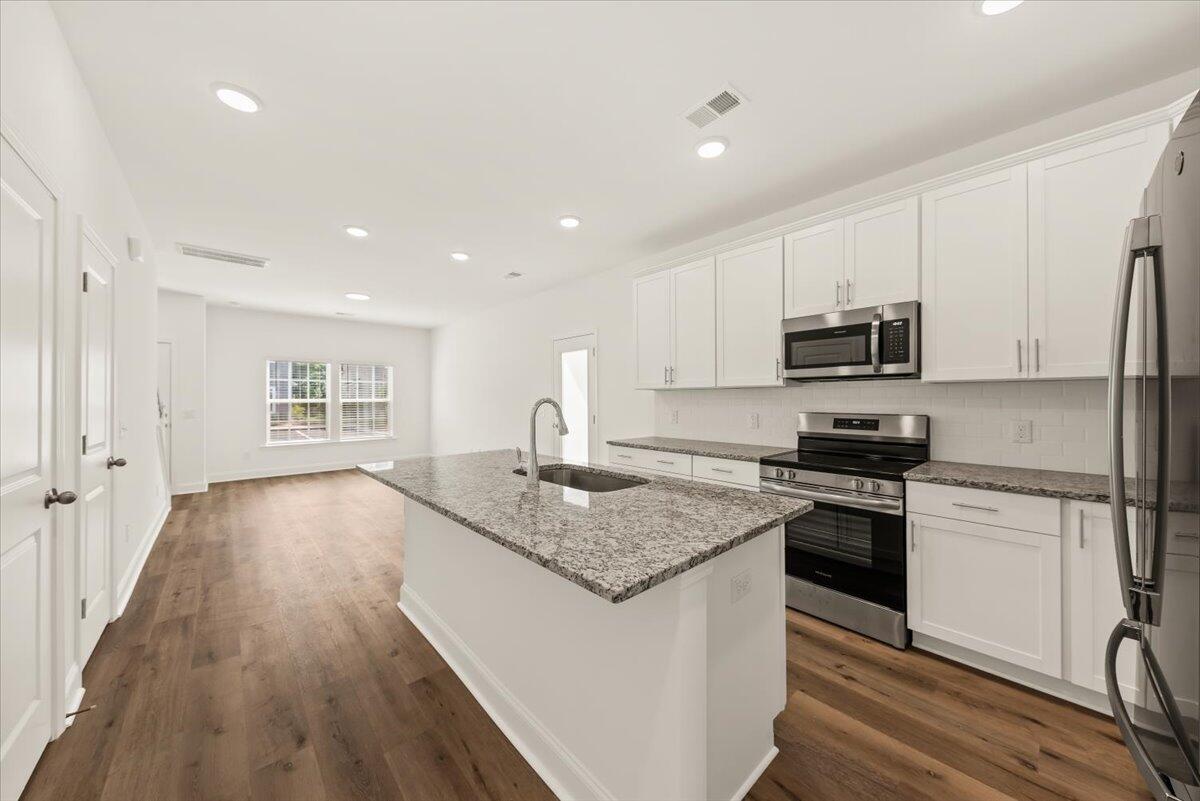 801 Twin Rivers Drive, Wando