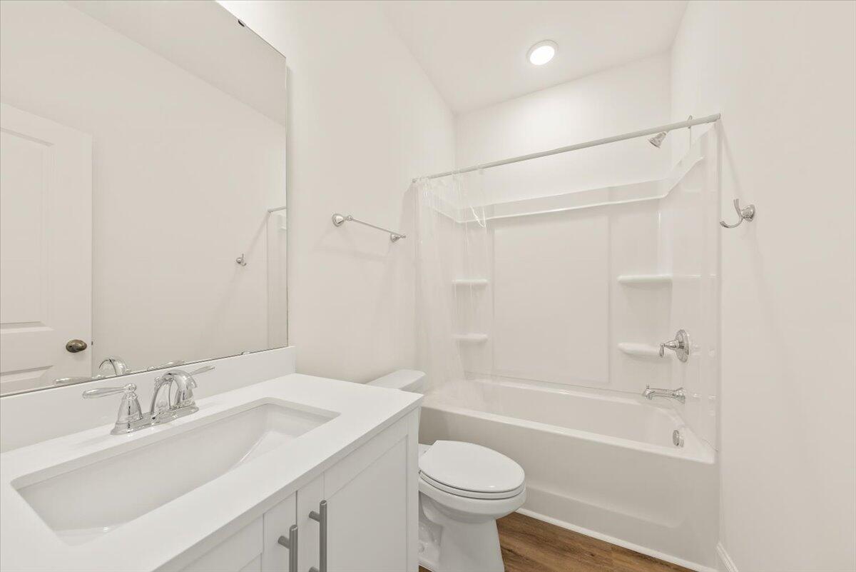 801 Twin Rivers Drive, Wando