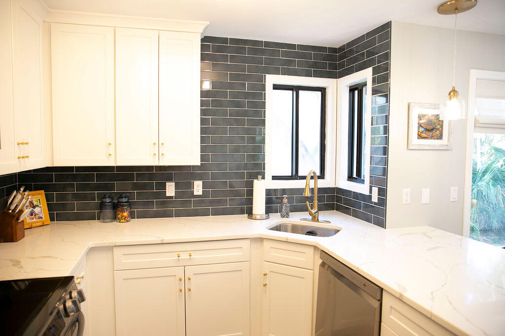 853 Club Cottage Drive