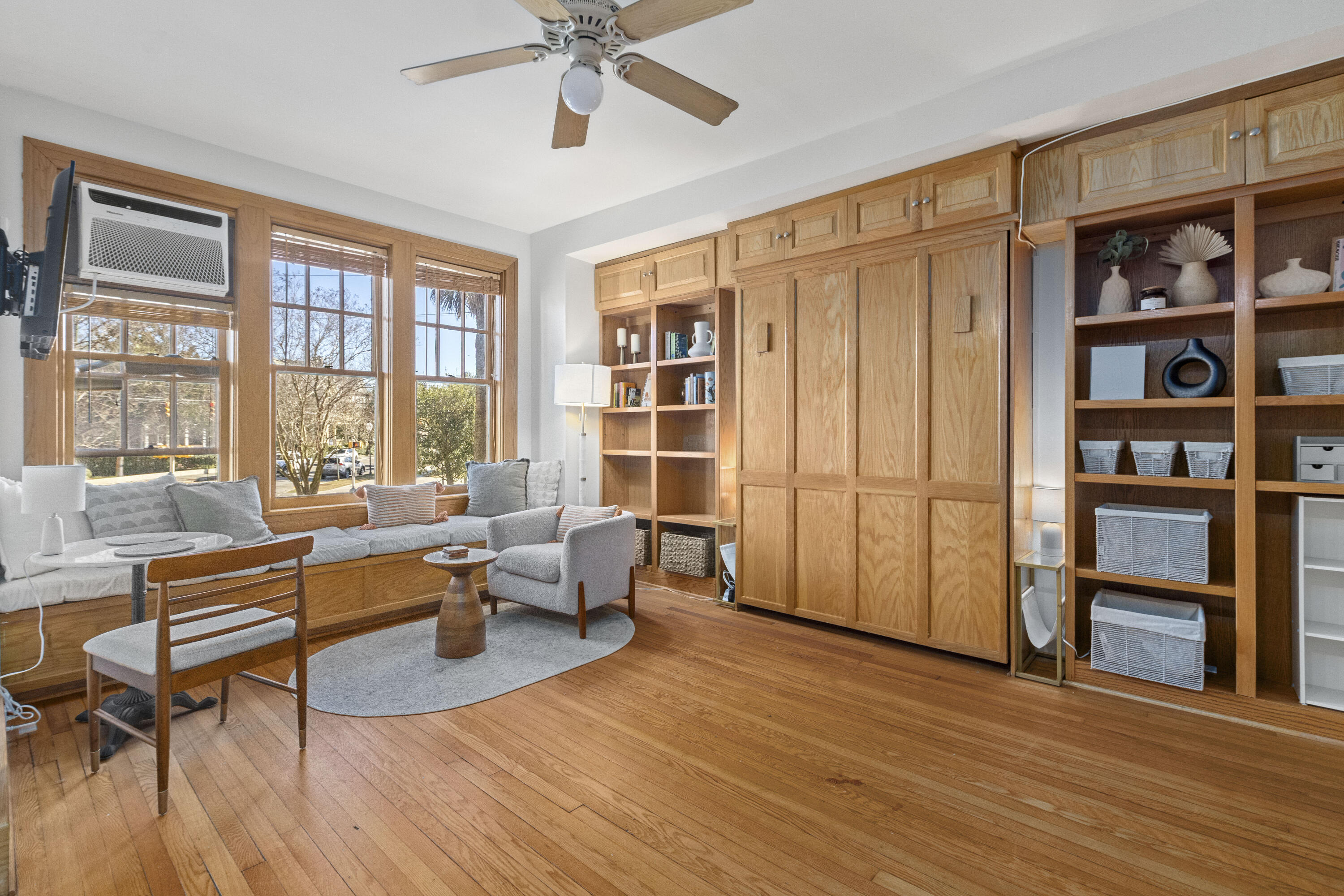 63 Rutledge Avenue # 10