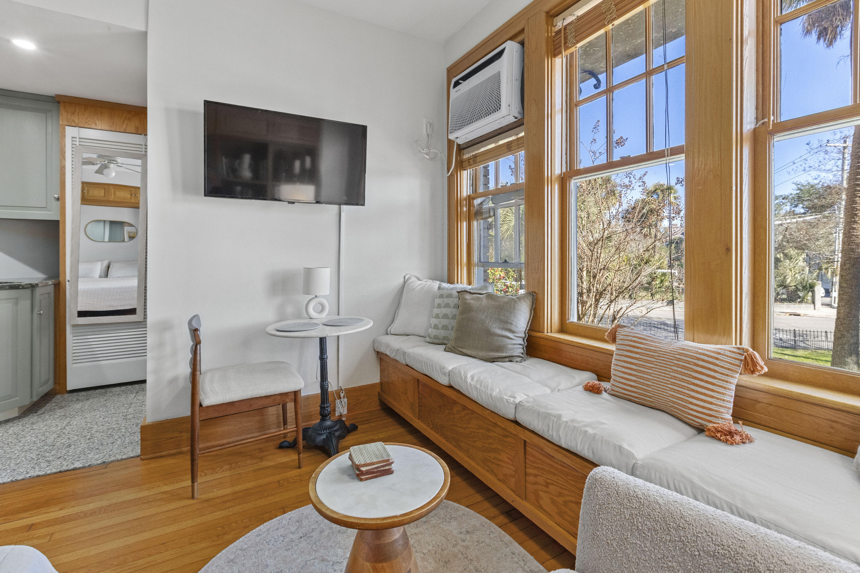 63 Rutledge Avenue # 10