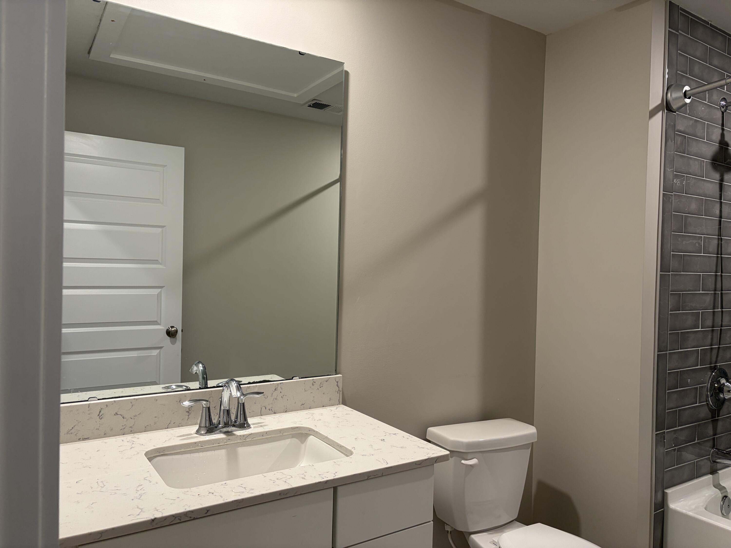 1623 Florentia Street # 2 Unit: N-2