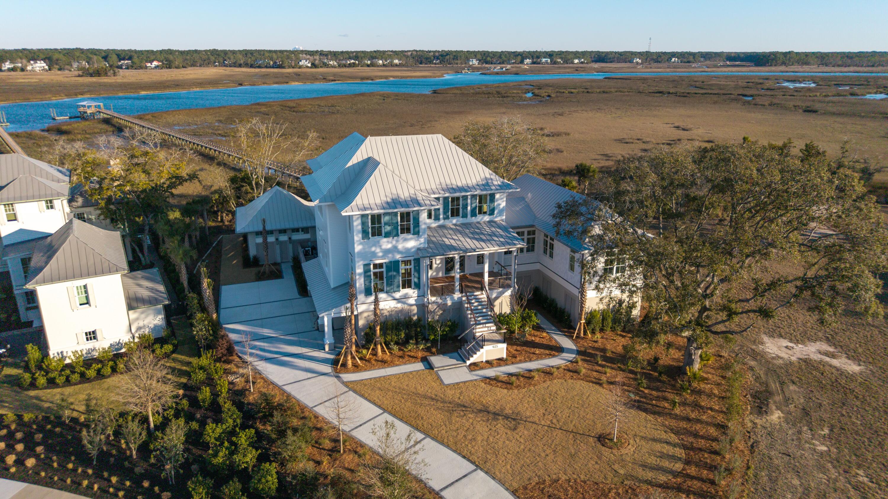 925 Fish Camp Road