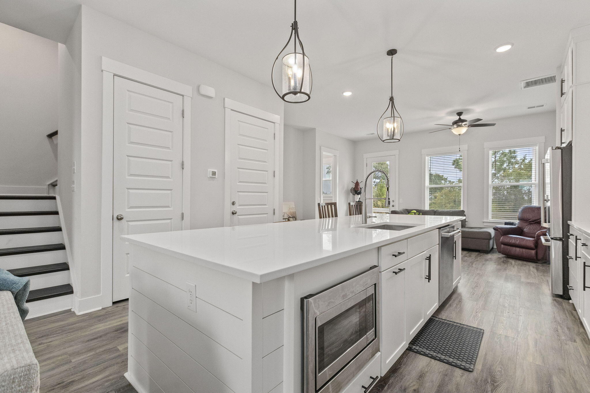 1106 Studdingsail Lane