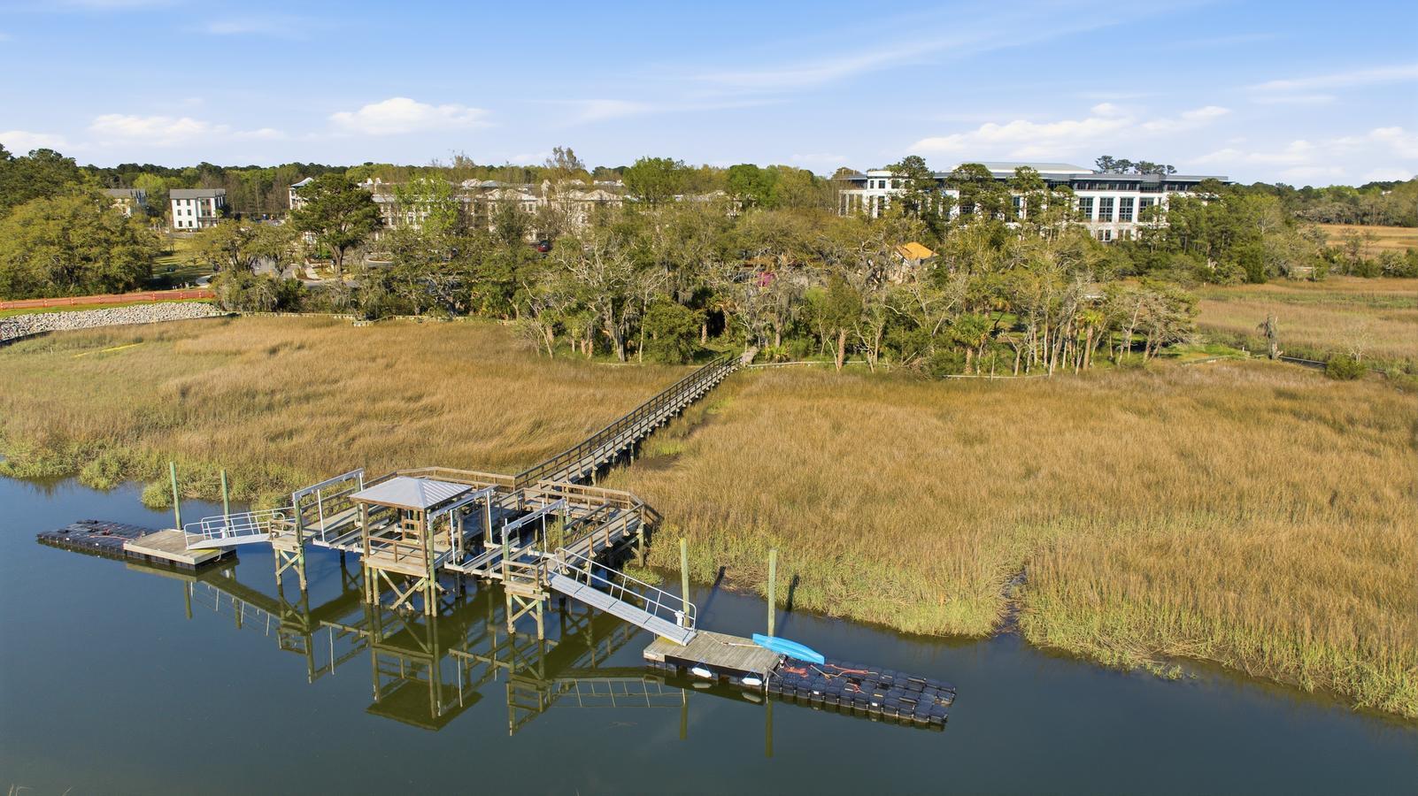 1995 Daniel Island Drive