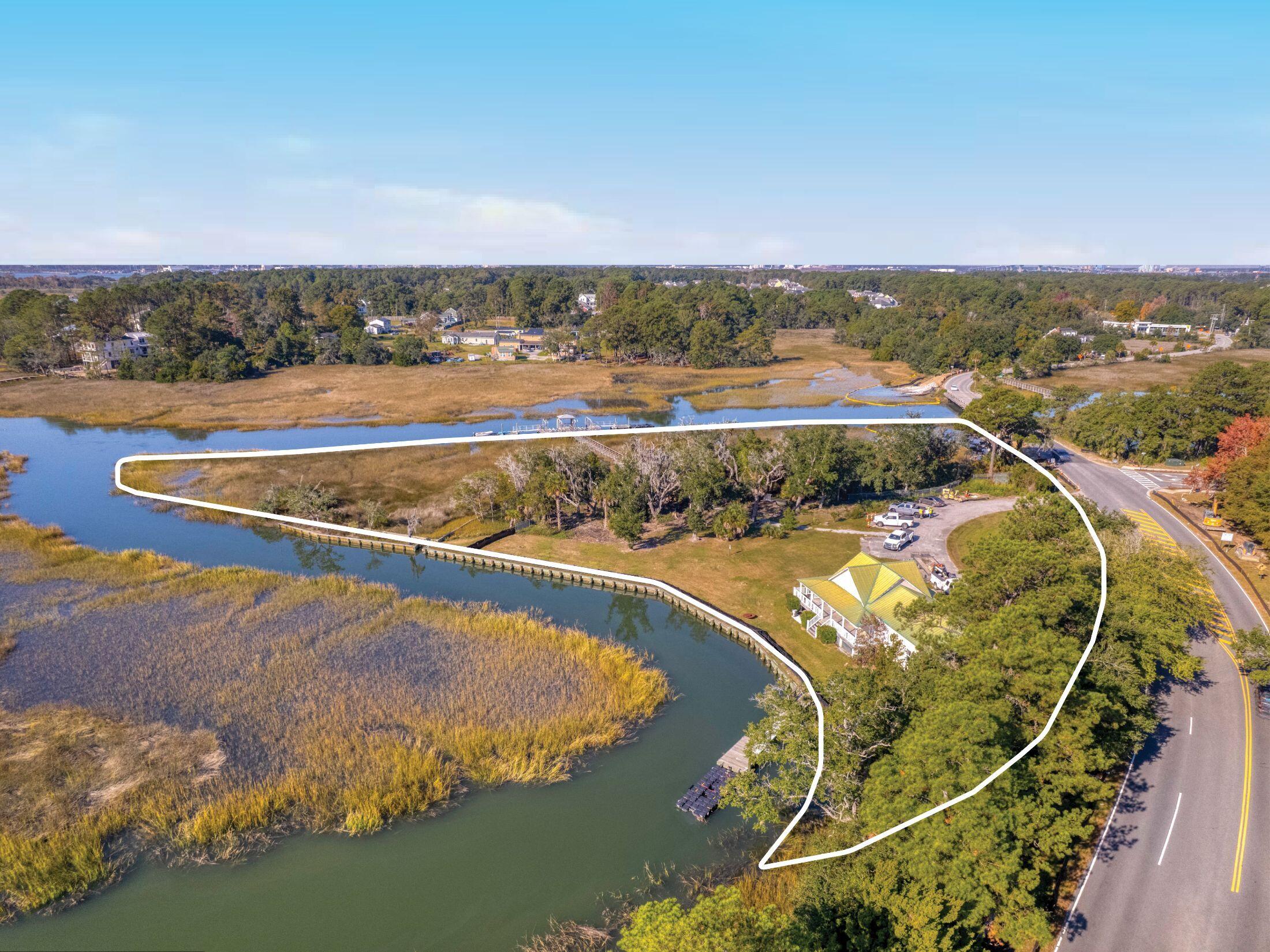 1995 Daniel Island Drive