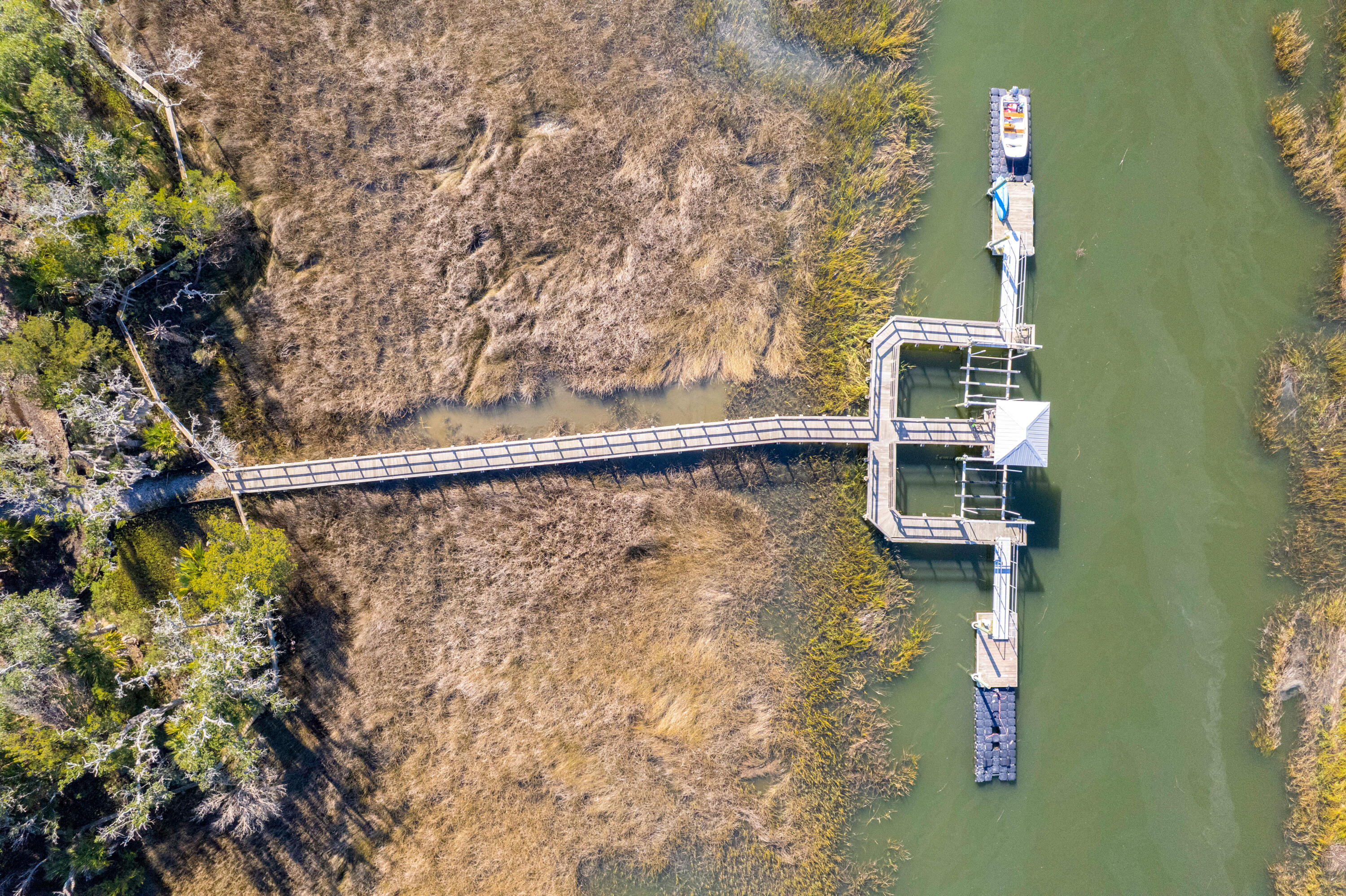 1995 Daniel Island Drive