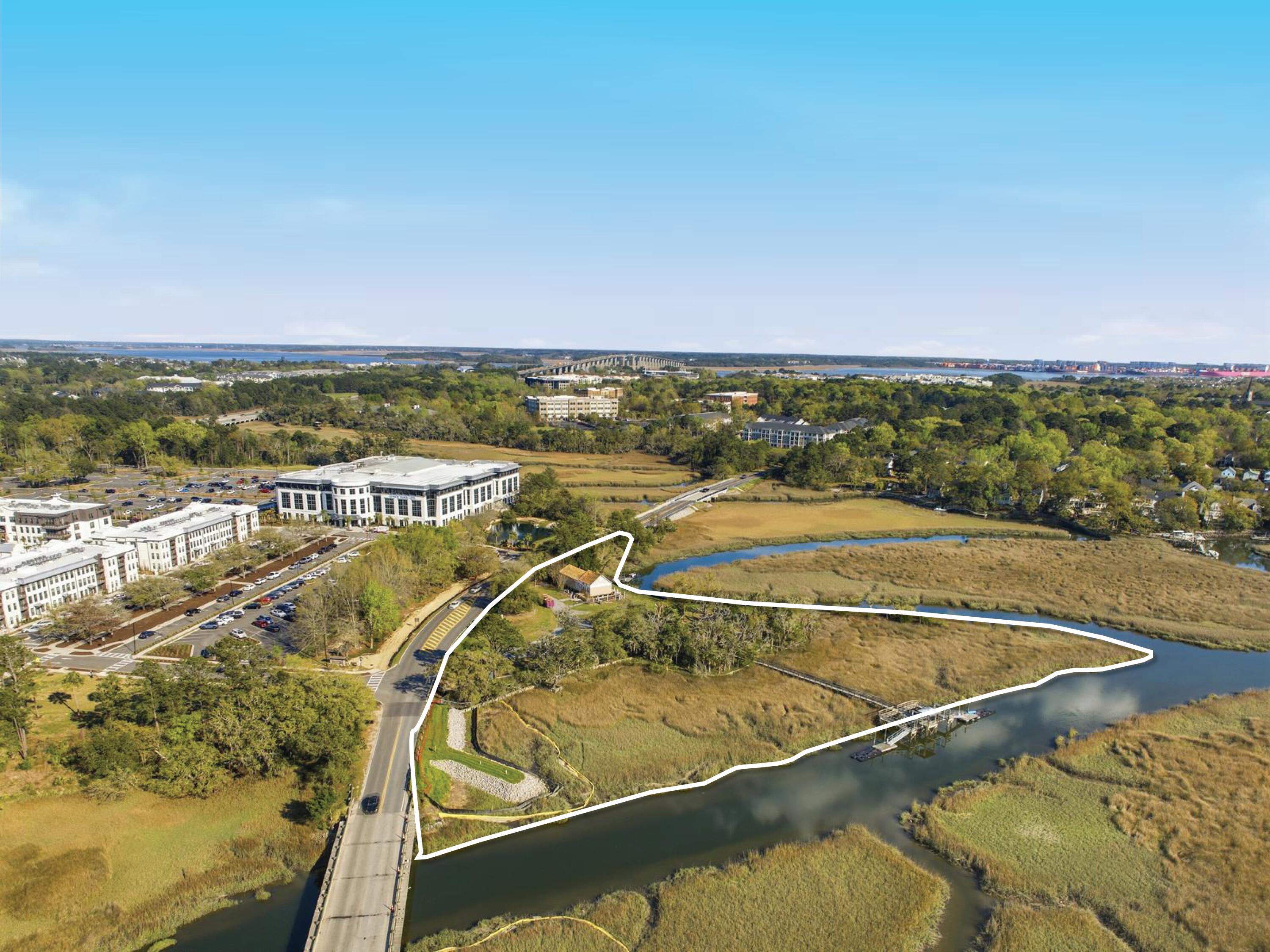 1995 Daniel Island Drive