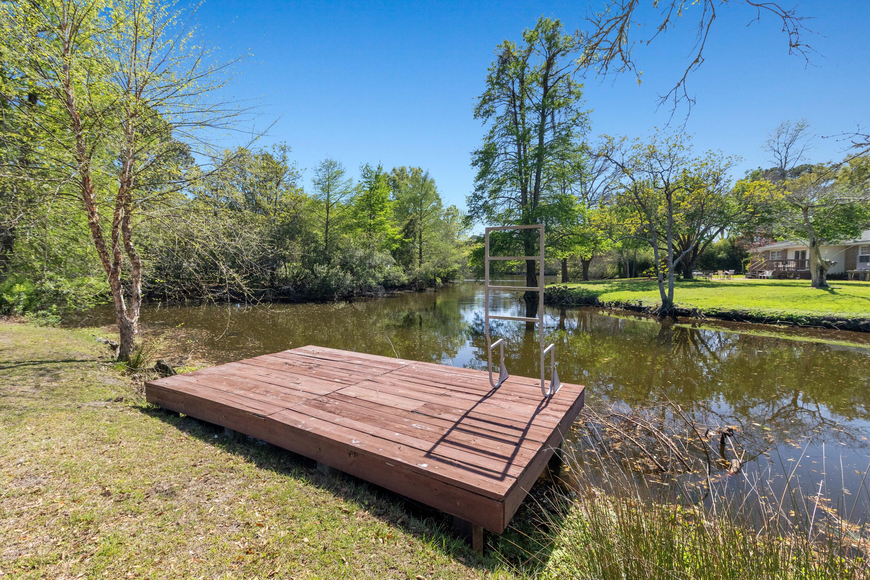 1089 Harbor View Road