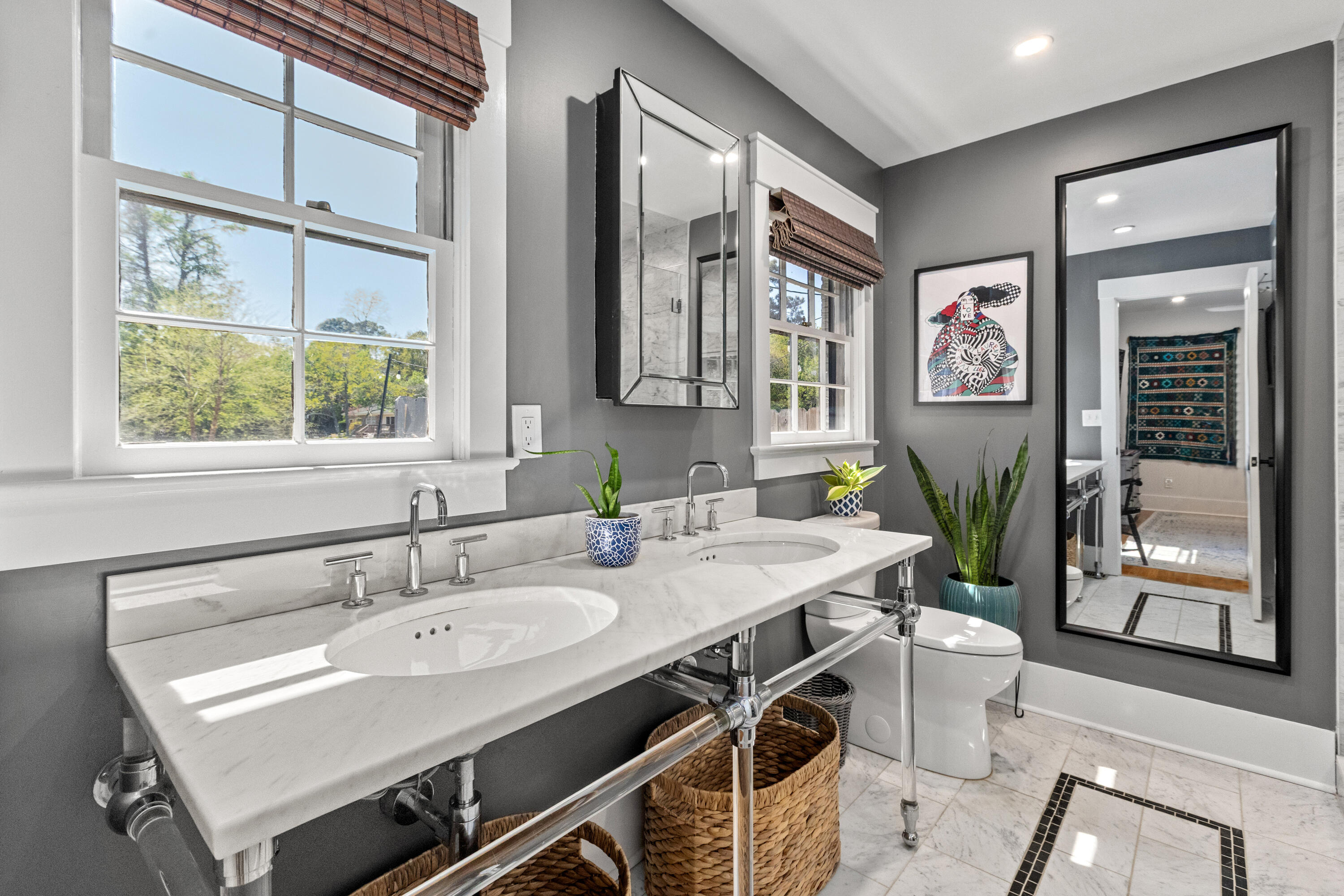 1089 Harbor View Road