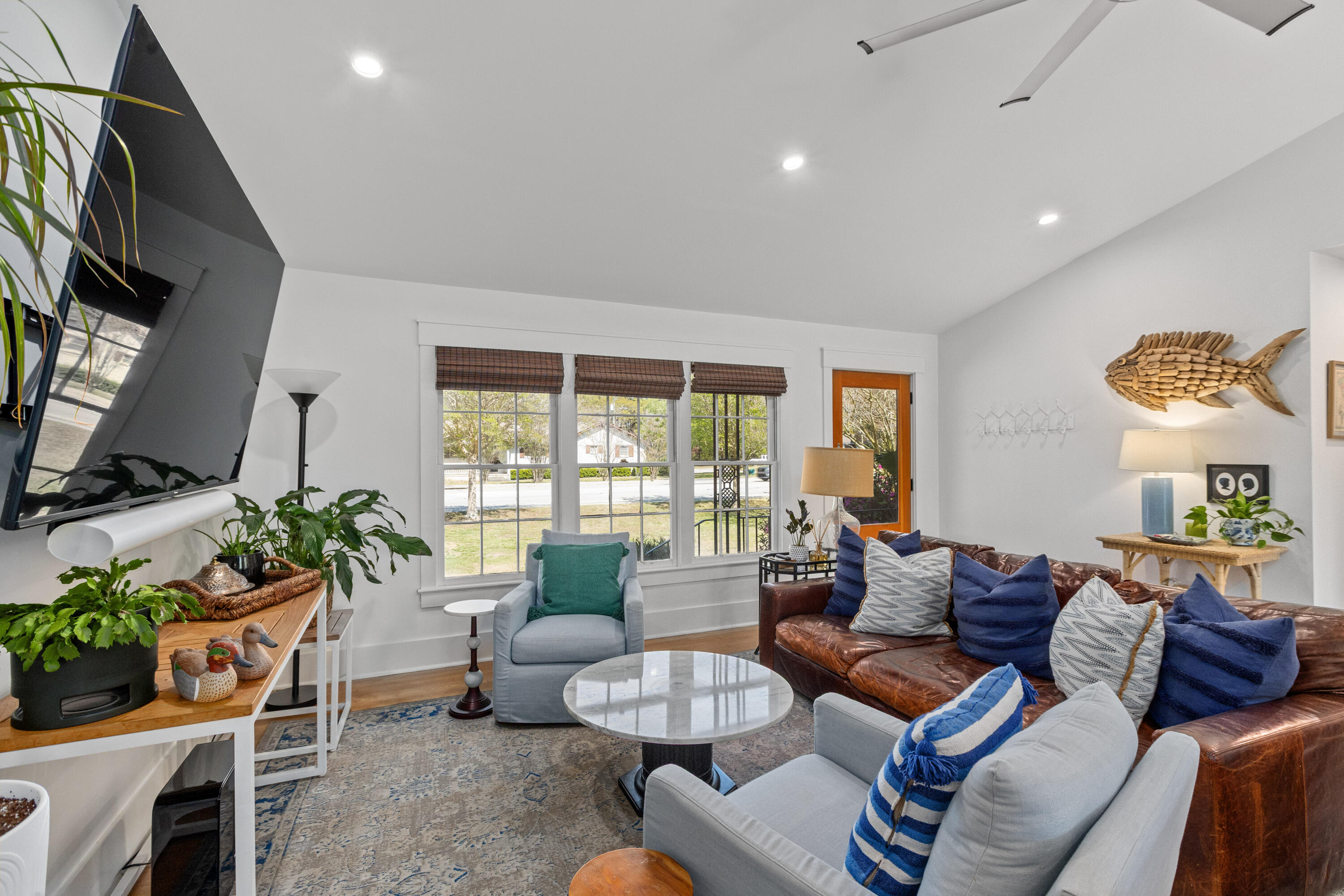 1089 Harbor View Road