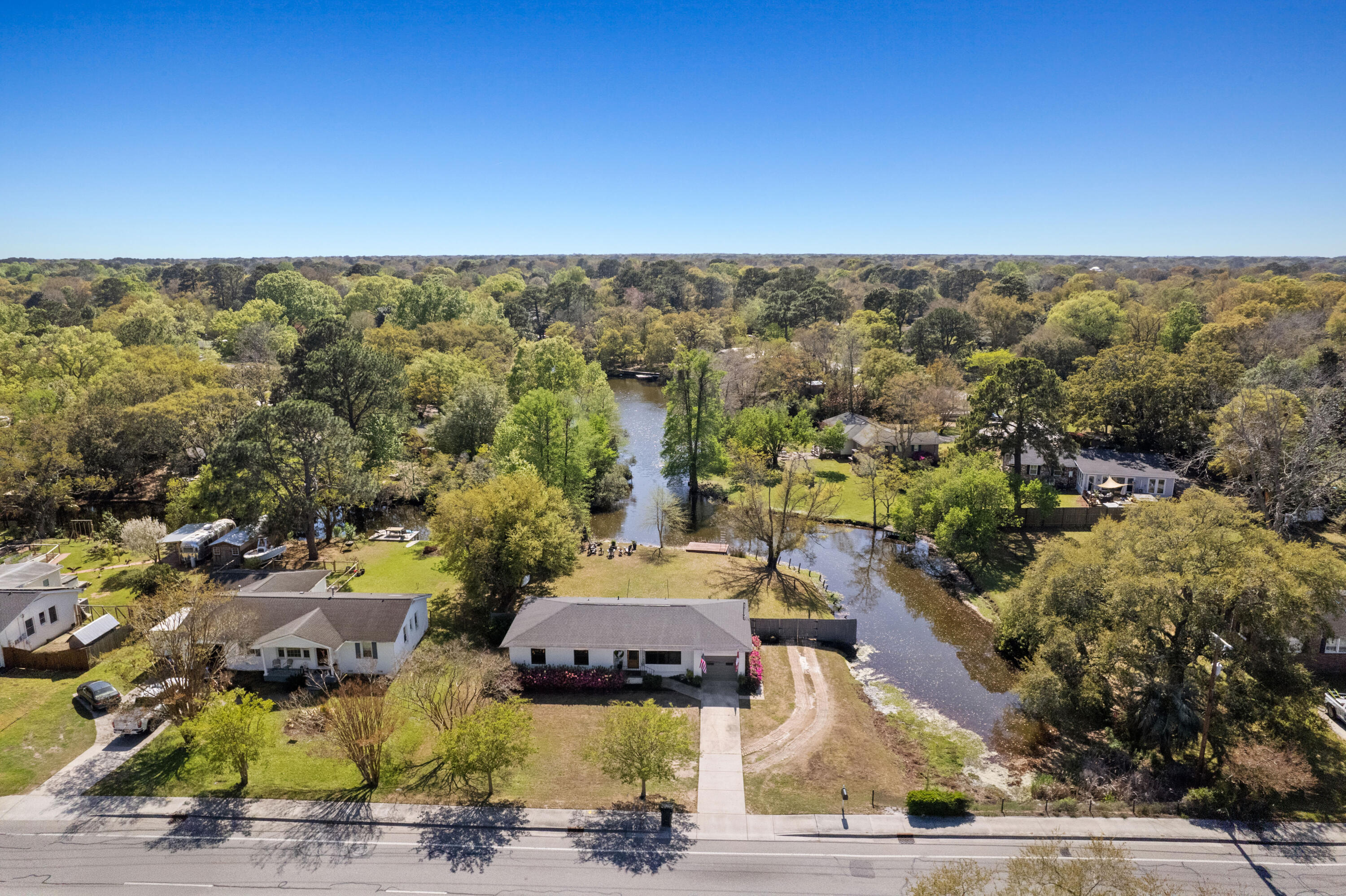 1089 Harbor View Road