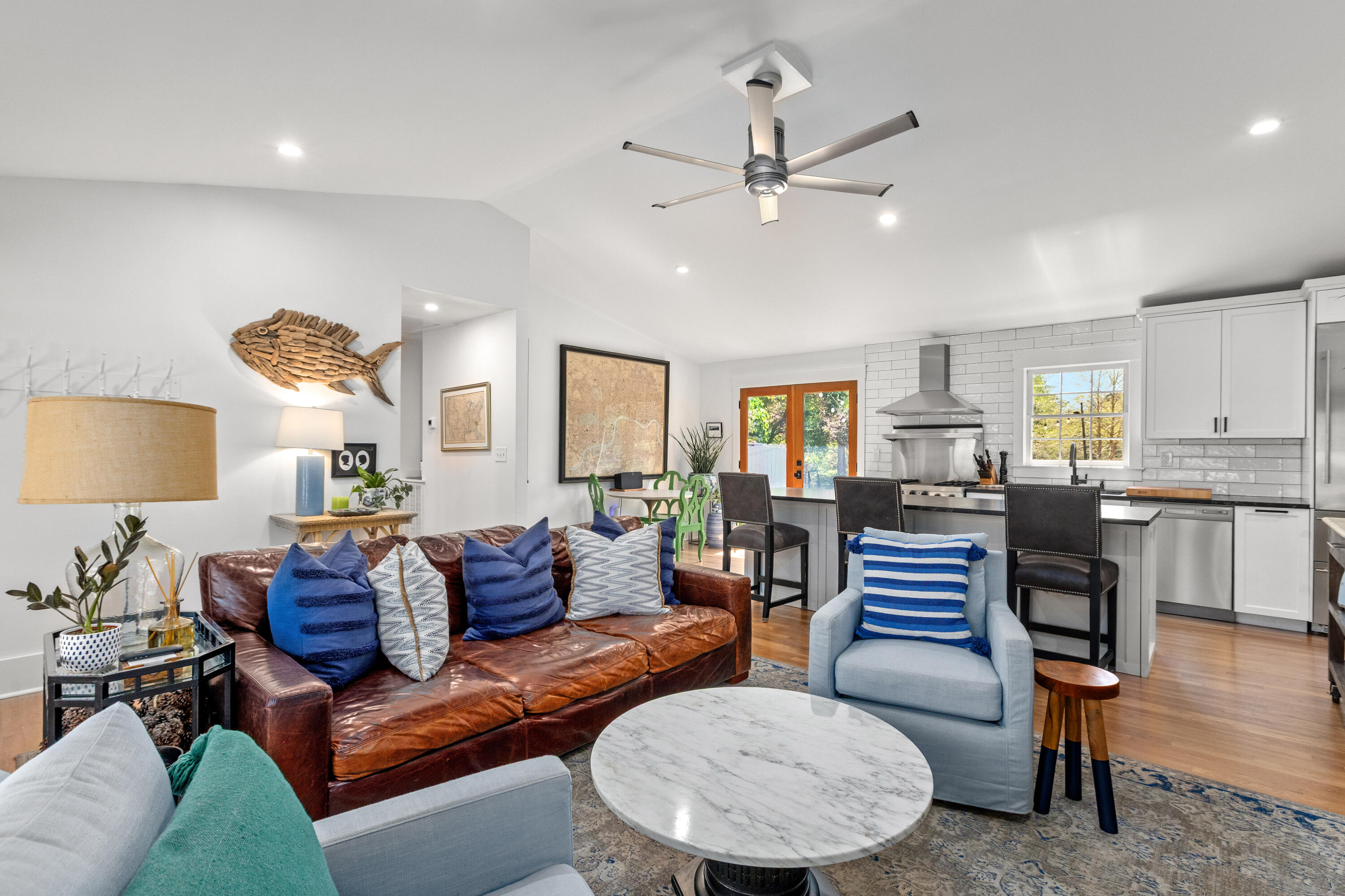 1089 Harbor View Road