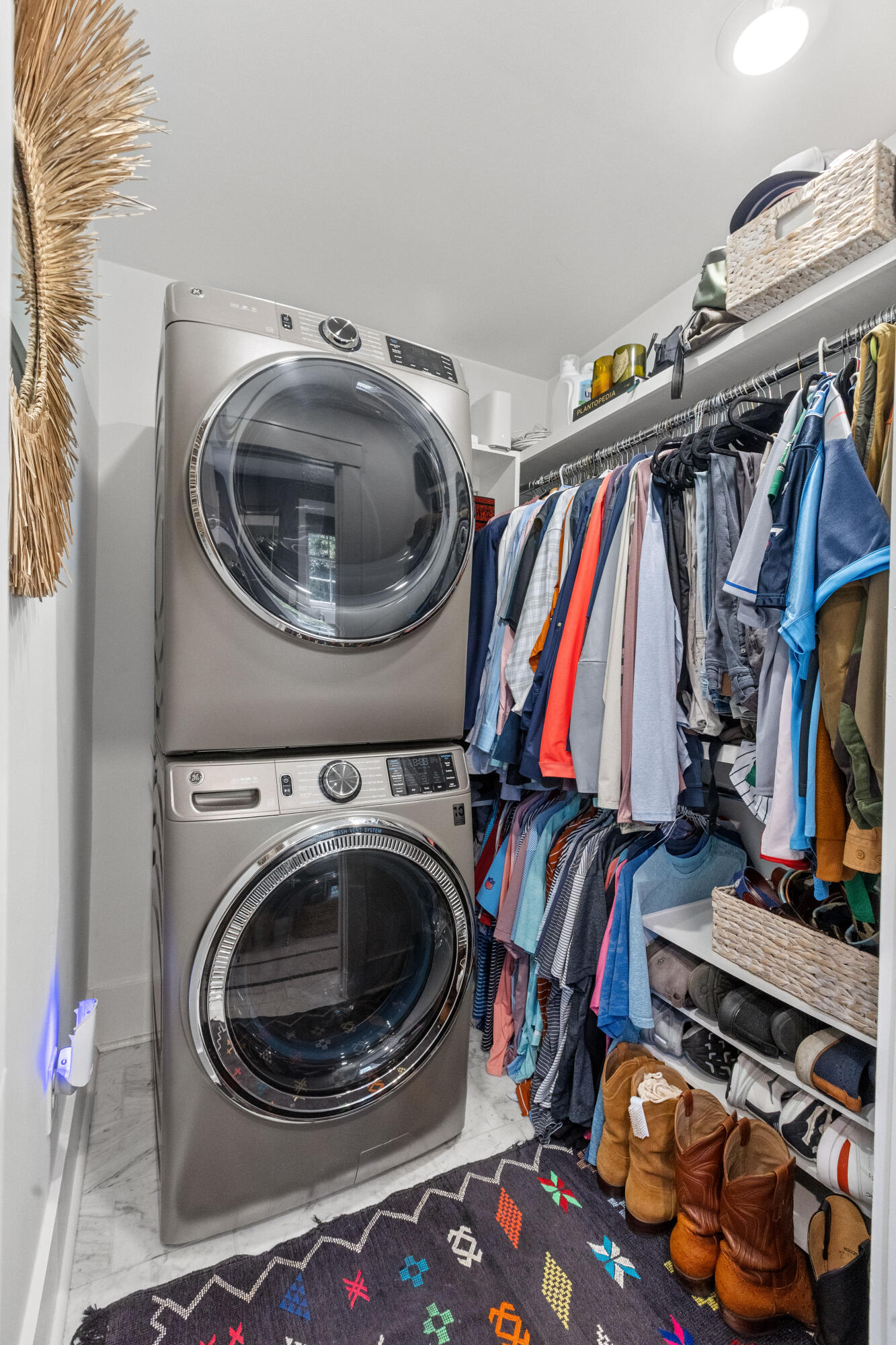 1089 Harbor View Road